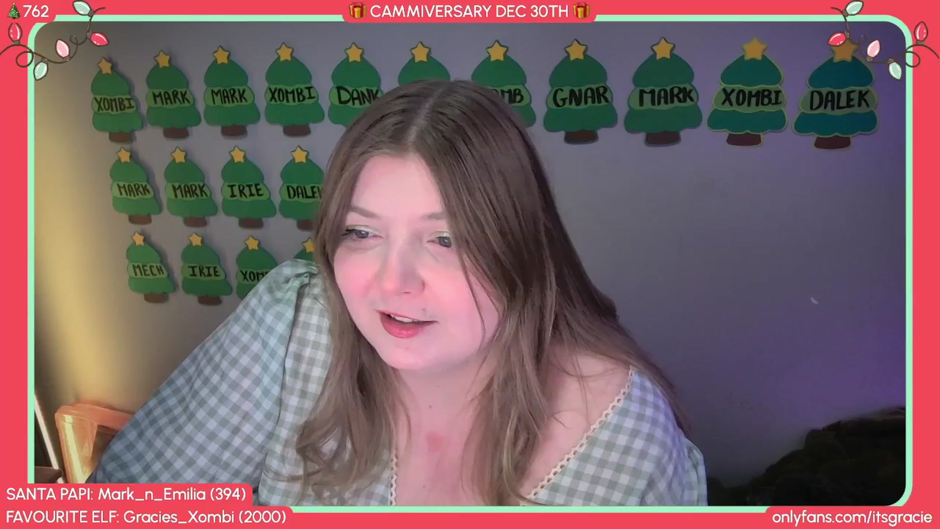 Gallery image thumbnail from Gracie's myfreecams stream on, 12/15/2025, 01:21 image 9 of 20
