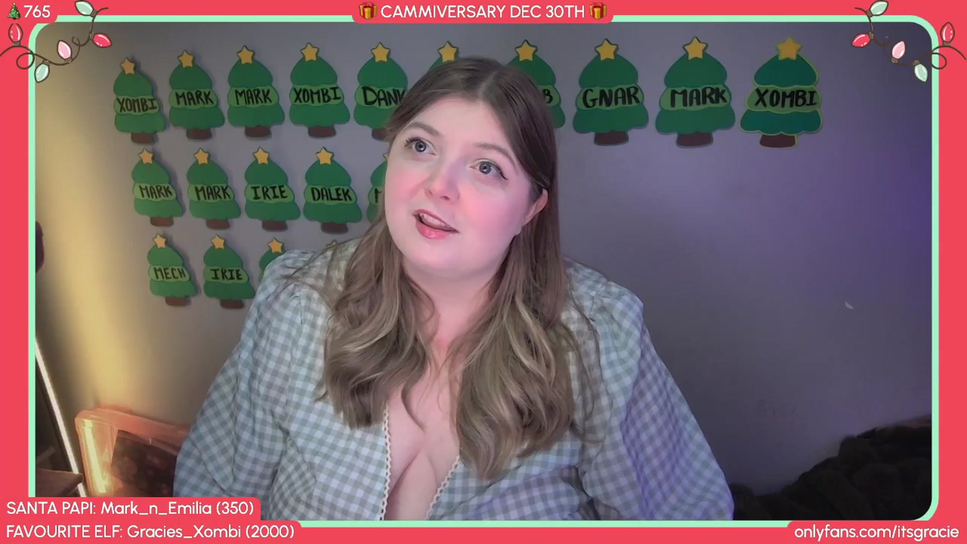 Gallery image thumbnail from Gracie's myfreecams stream on, 12/15/2025, 01:21 image 6 of 20