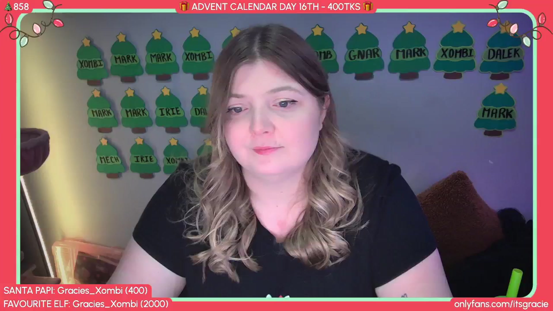 Gallery image thumbnail from Gracie's myfreecams stream on, 12/17/2025, 24:55 image 3 of 20