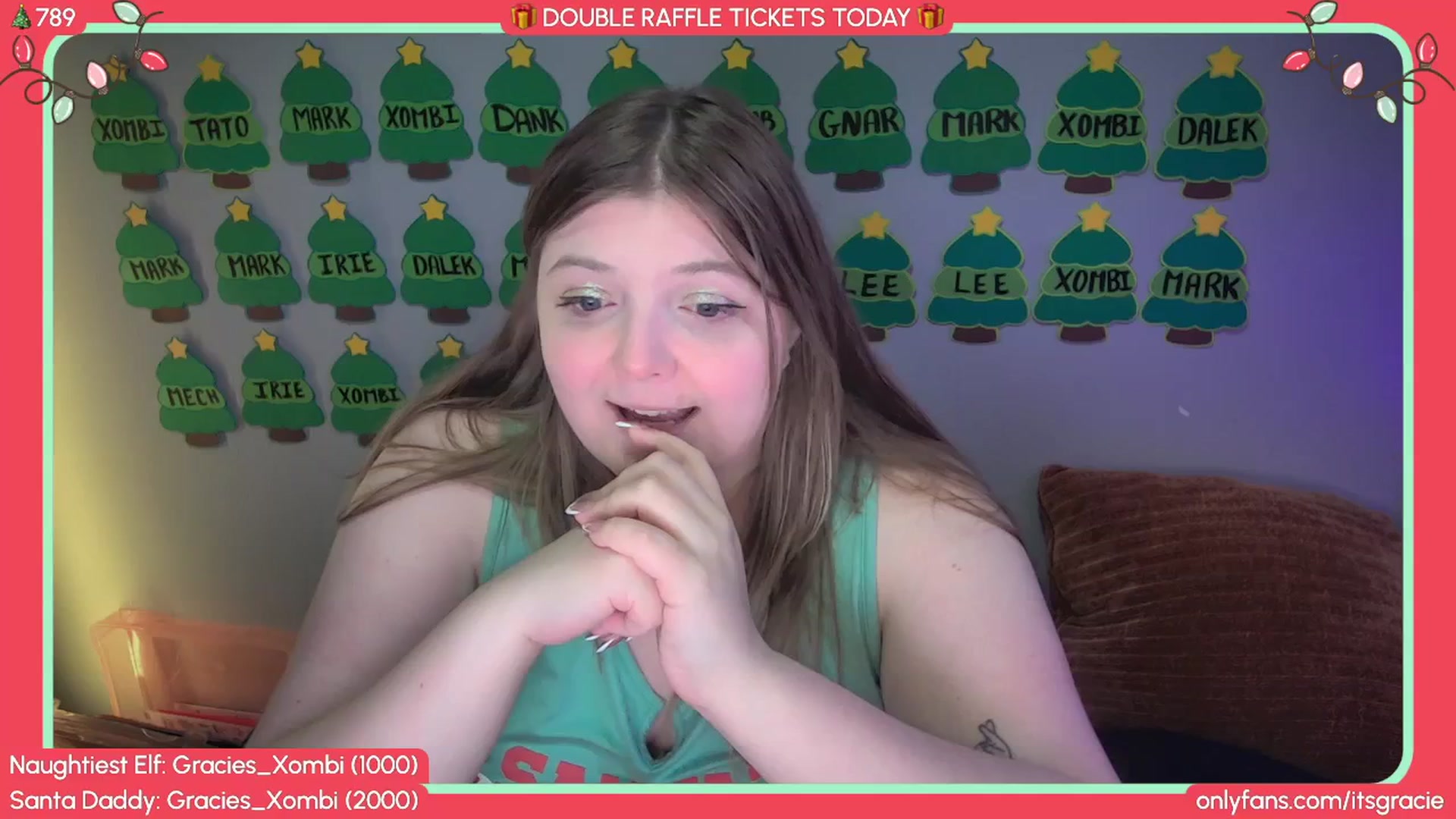Gallery image thumbnail from Gracie's myfreecams stream on, 12/22/2025, 01:17 image 5 of 20