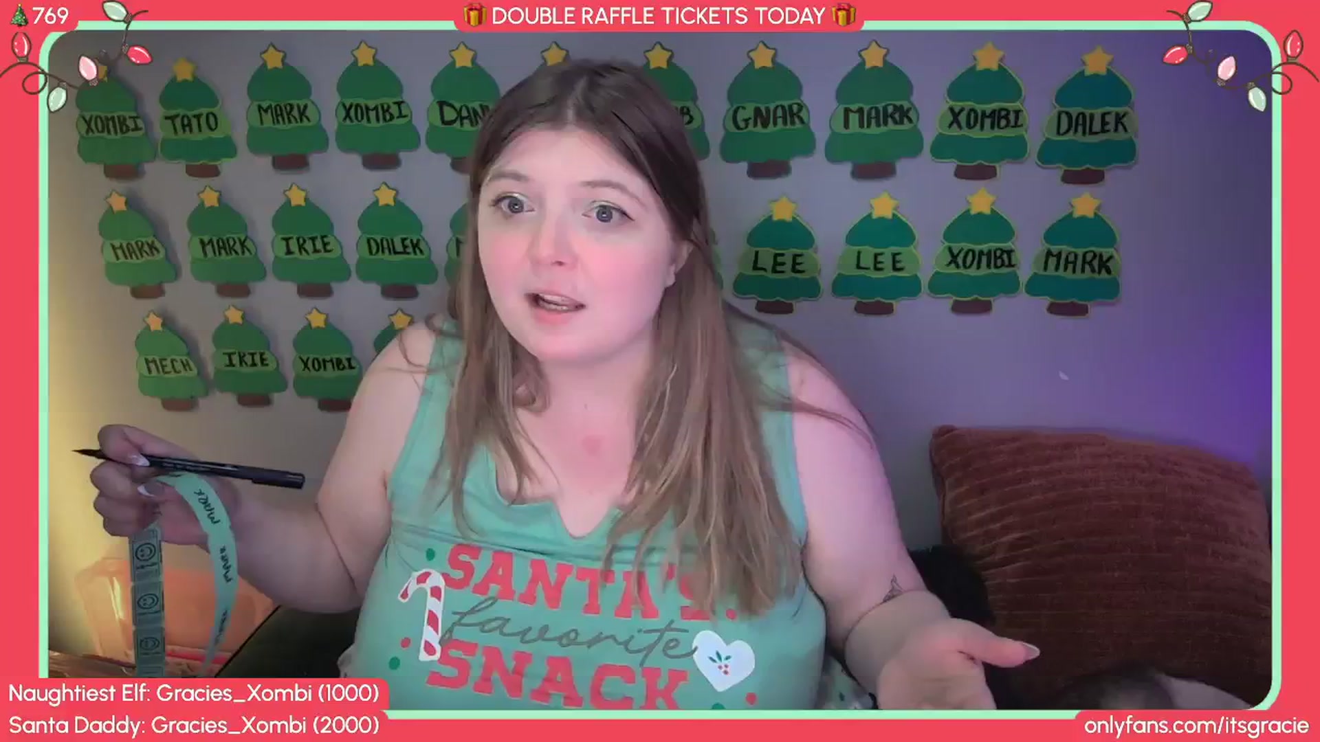 Gallery image thumbnail from Gracie's myfreecams stream on, 12/22/2025, 01:17 image 7 of 20