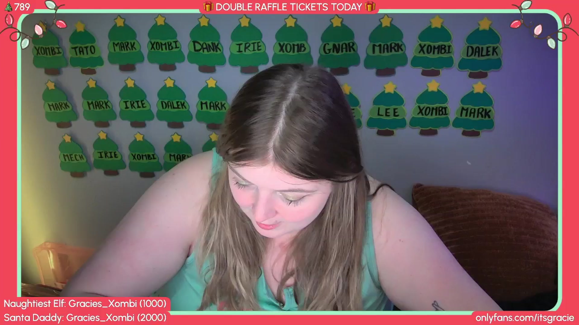 Gallery image thumbnail from Gracie's myfreecams stream on, 12/22/2025, 01:17 image 1 of 20