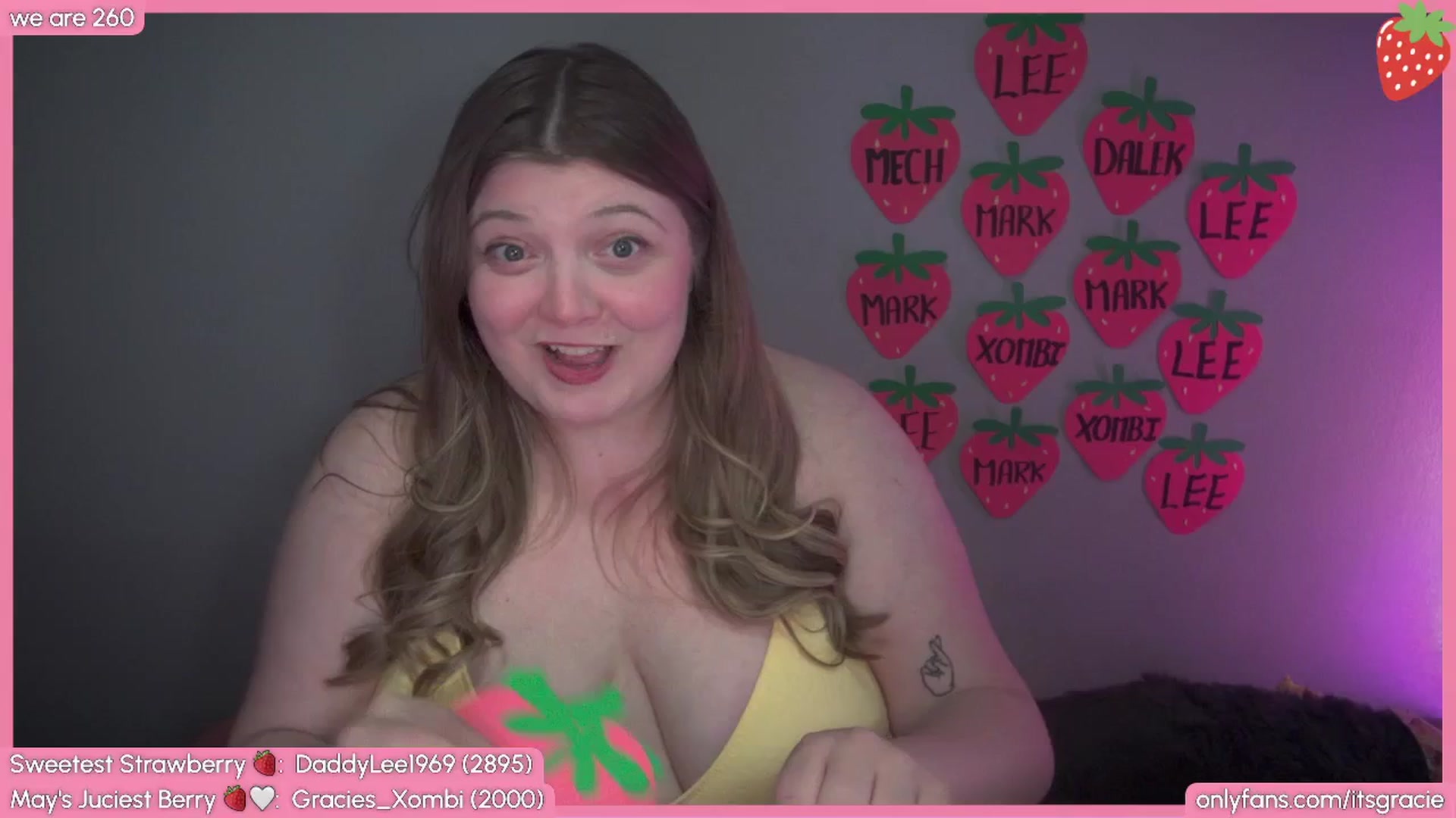Gallery image thumbnail from Gracie's myfreecams stream on, 05/03/2026, 24:58 image 2 of 20