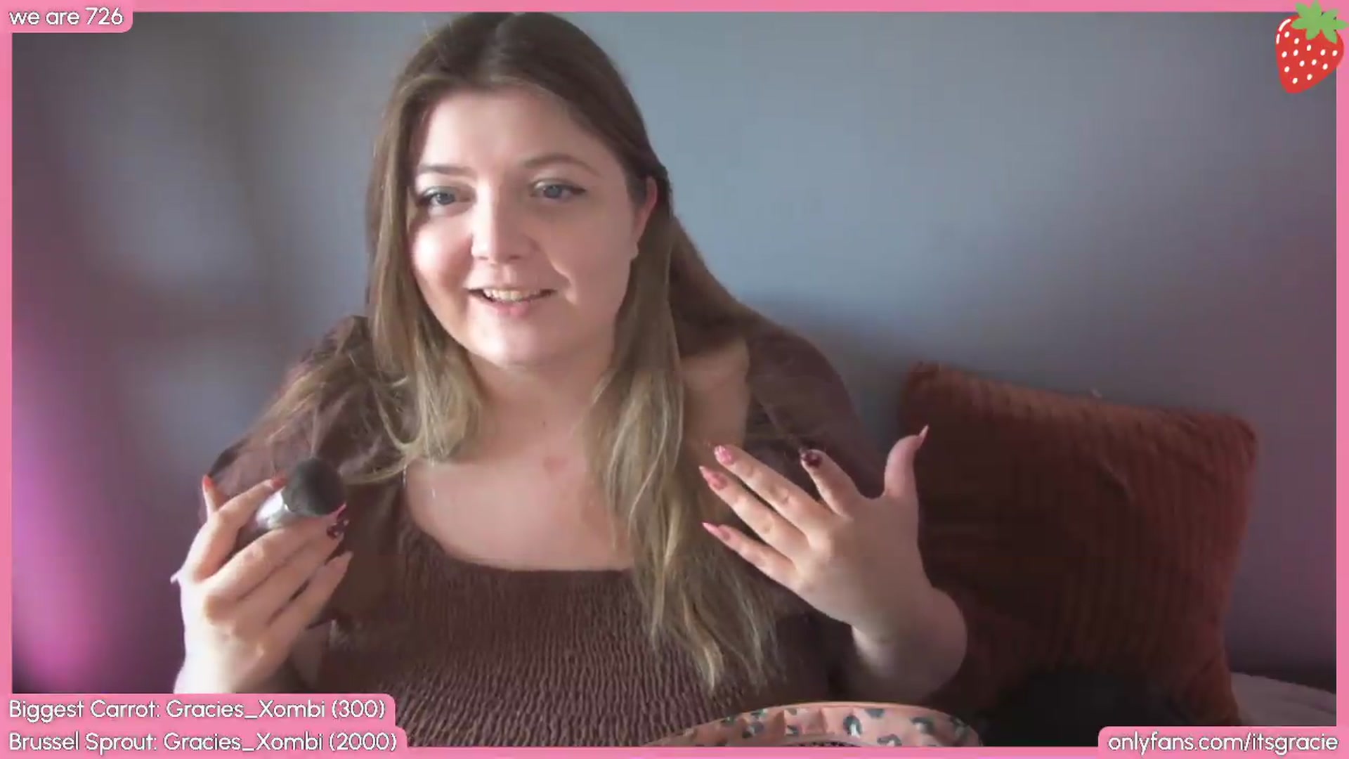 Gallery image thumbnail from Gracie's myfreecams stream on, 05/08/2026, 16:23 image 6 of 20