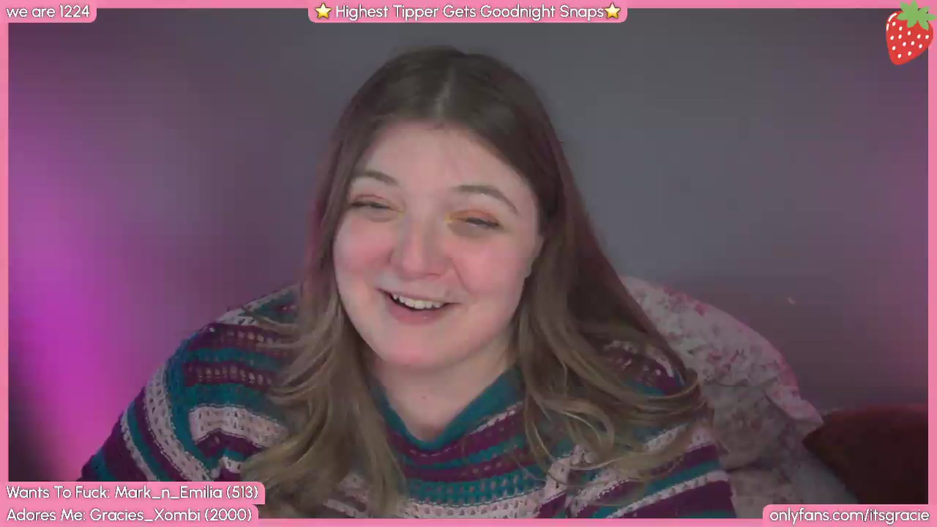 Gallery image thumbnail from Gracie's myfreecams stream on, 05/26/2026, 24:36 image 16 of 20
