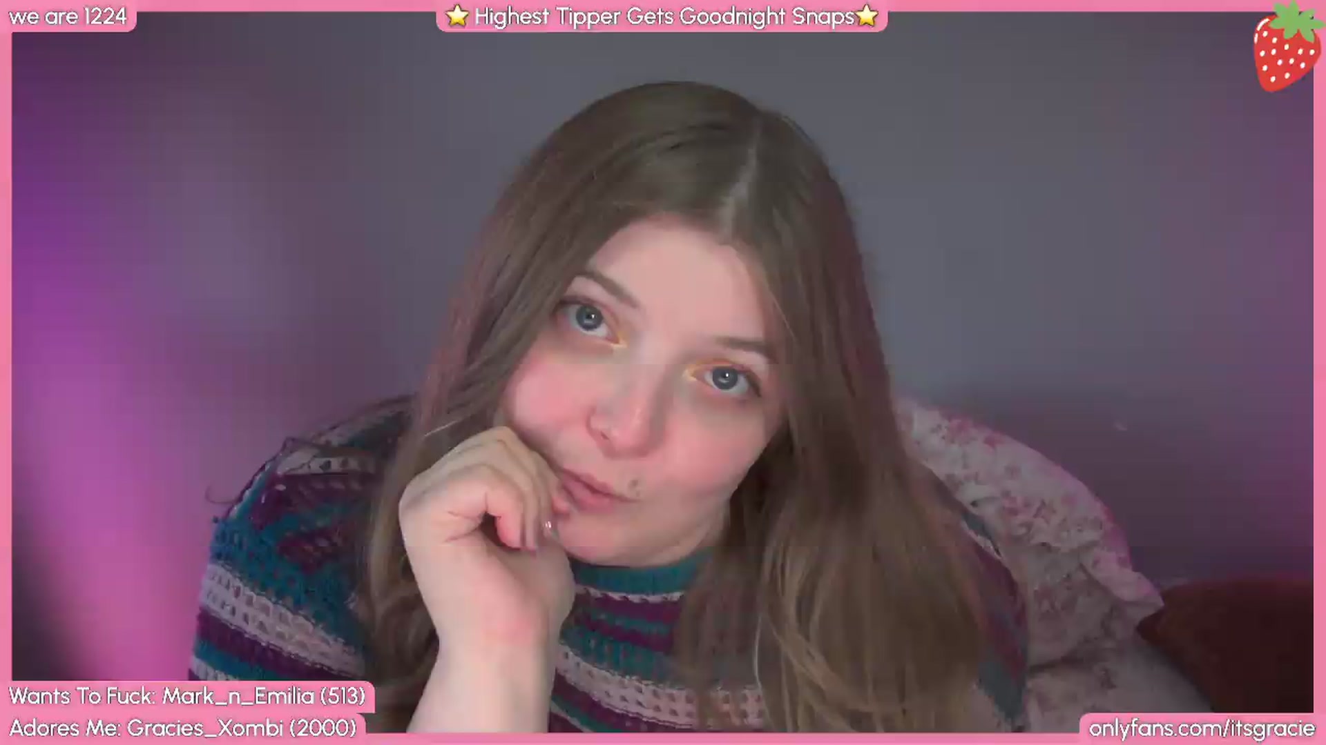 Gallery image thumbnail from Gracie's myfreecams stream on, 05/26/2026, 24:36 image 13 of 20