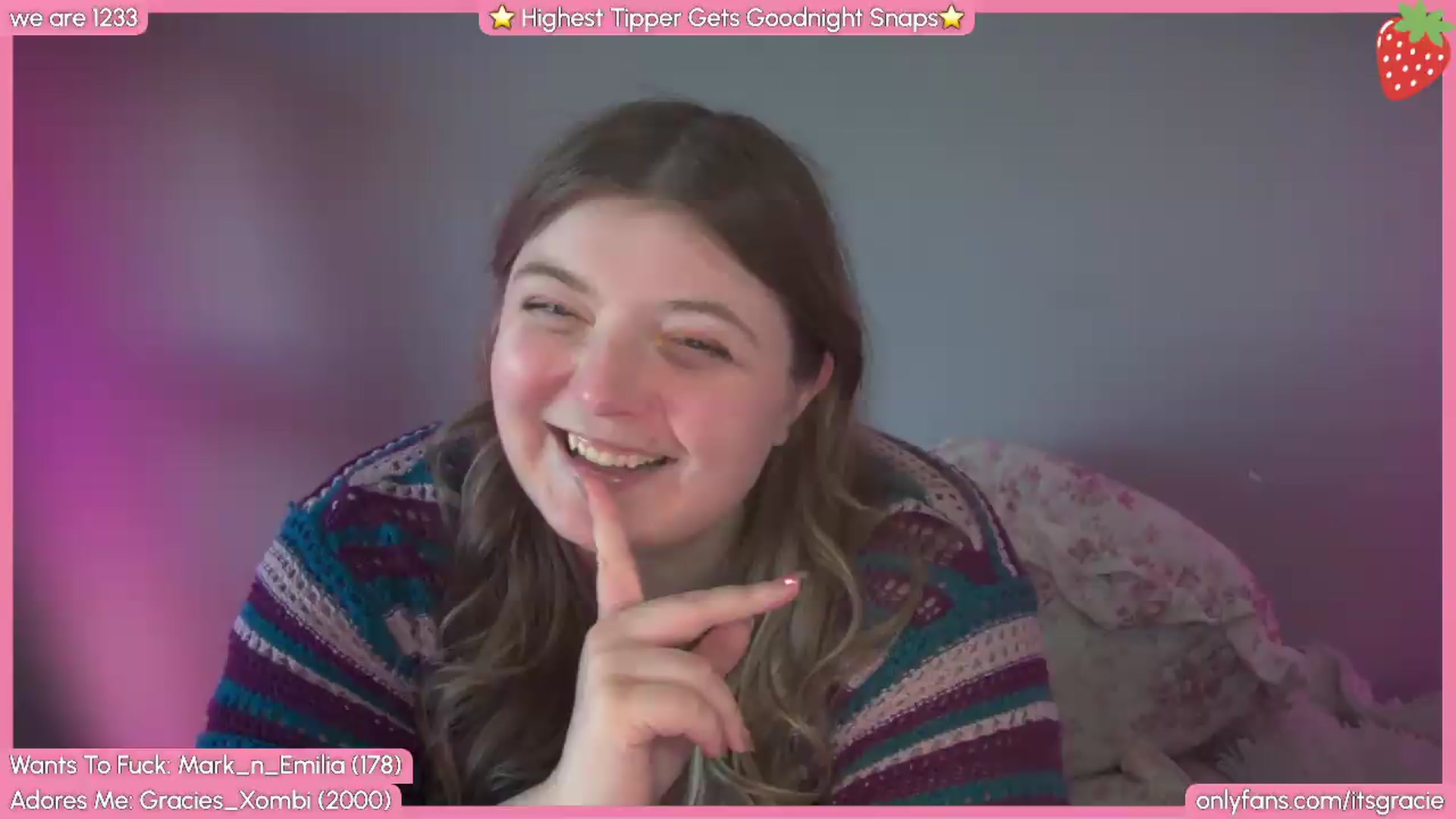 Gallery image thumbnail from Gracie's myfreecams stream on, 05/26/2026, 24:36 image 4 of 20