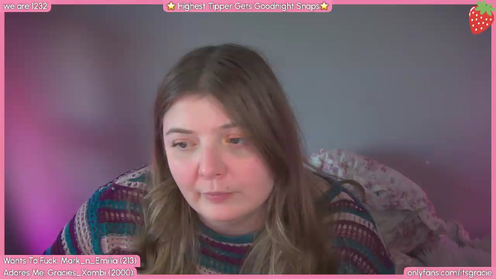 Gallery image thumbnail from Gracie's myfreecams stream on, 05/26/2026, 24:36 image 6 of 20