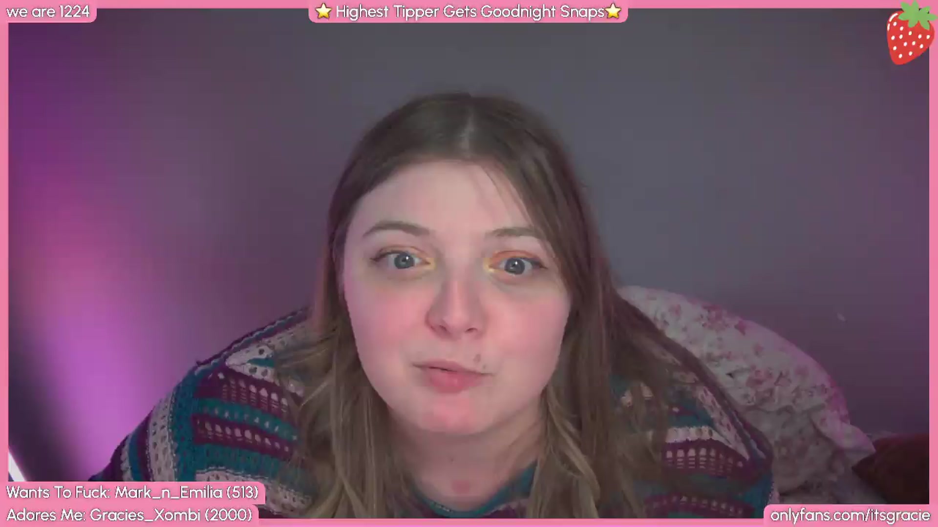 Gallery image thumbnail from Gracie's myfreecams stream on, 05/26/2026, 24:36 image 18 of 20