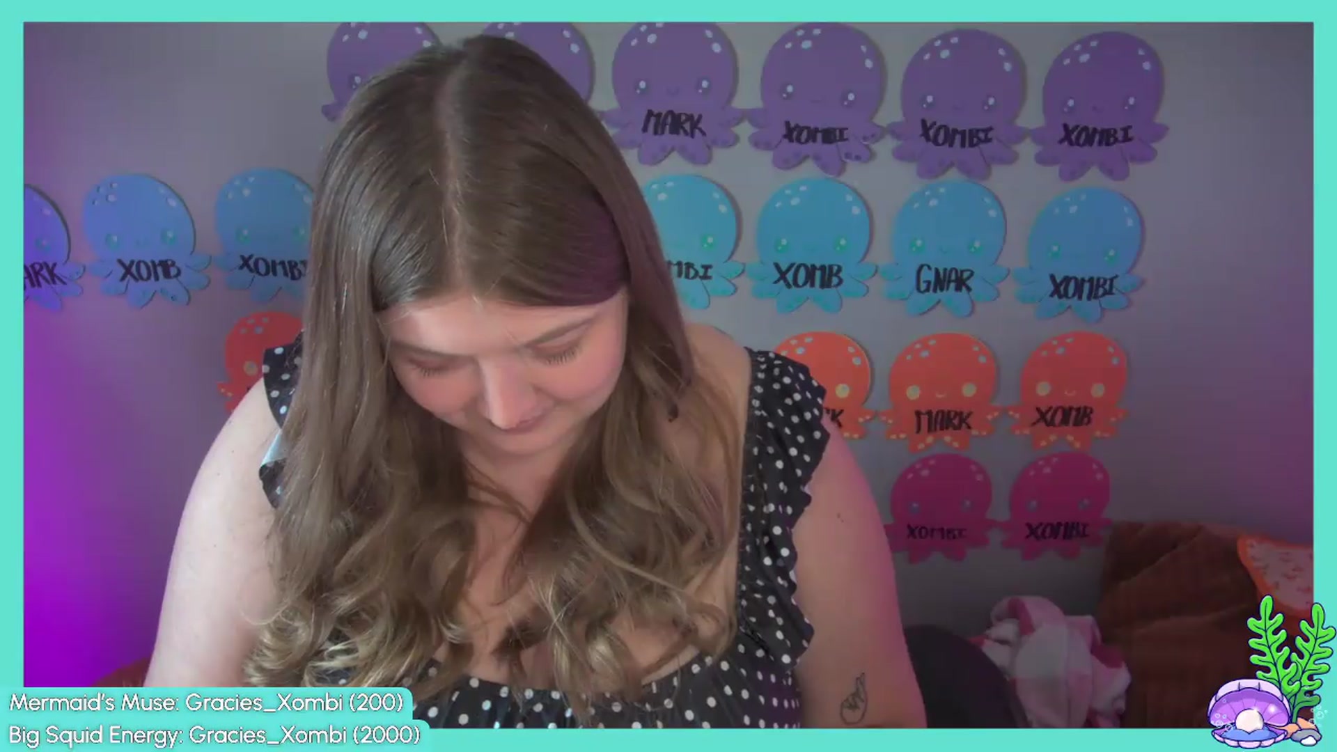 Gallery image thumbnail from Gracie's myfreecams stream on, 07/20/2026, 24:03 image 3 of 20