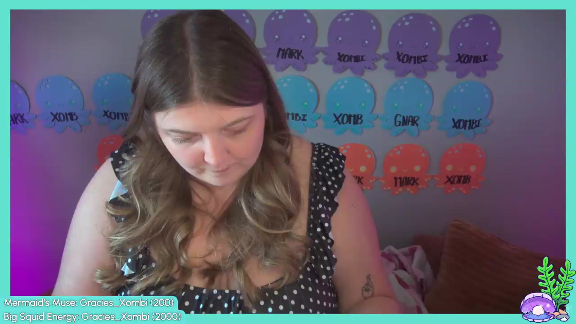 Gallery image thumbnail from Gracie's myfreecams stream on, 07/20/2026, 24:03 image 1 of 20