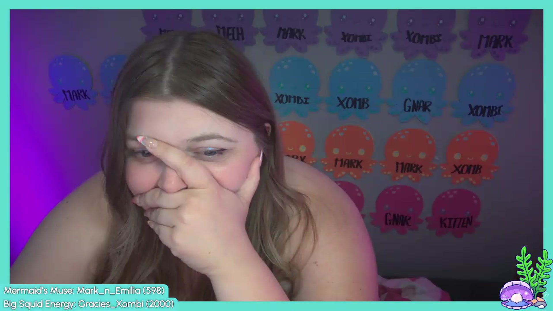 Gallery image thumbnail from Gracie's myfreecams stream on, 07/21/2026, 24:38 image 19 of 20