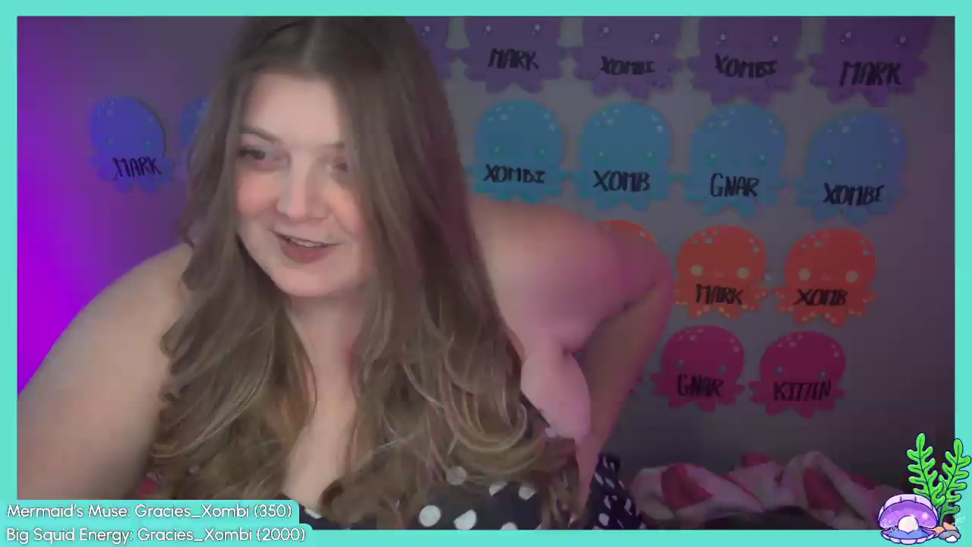 Gallery image thumbnail from Gracie's myfreecams stream on, 07/21/2026, 24:38 image 3 of 20