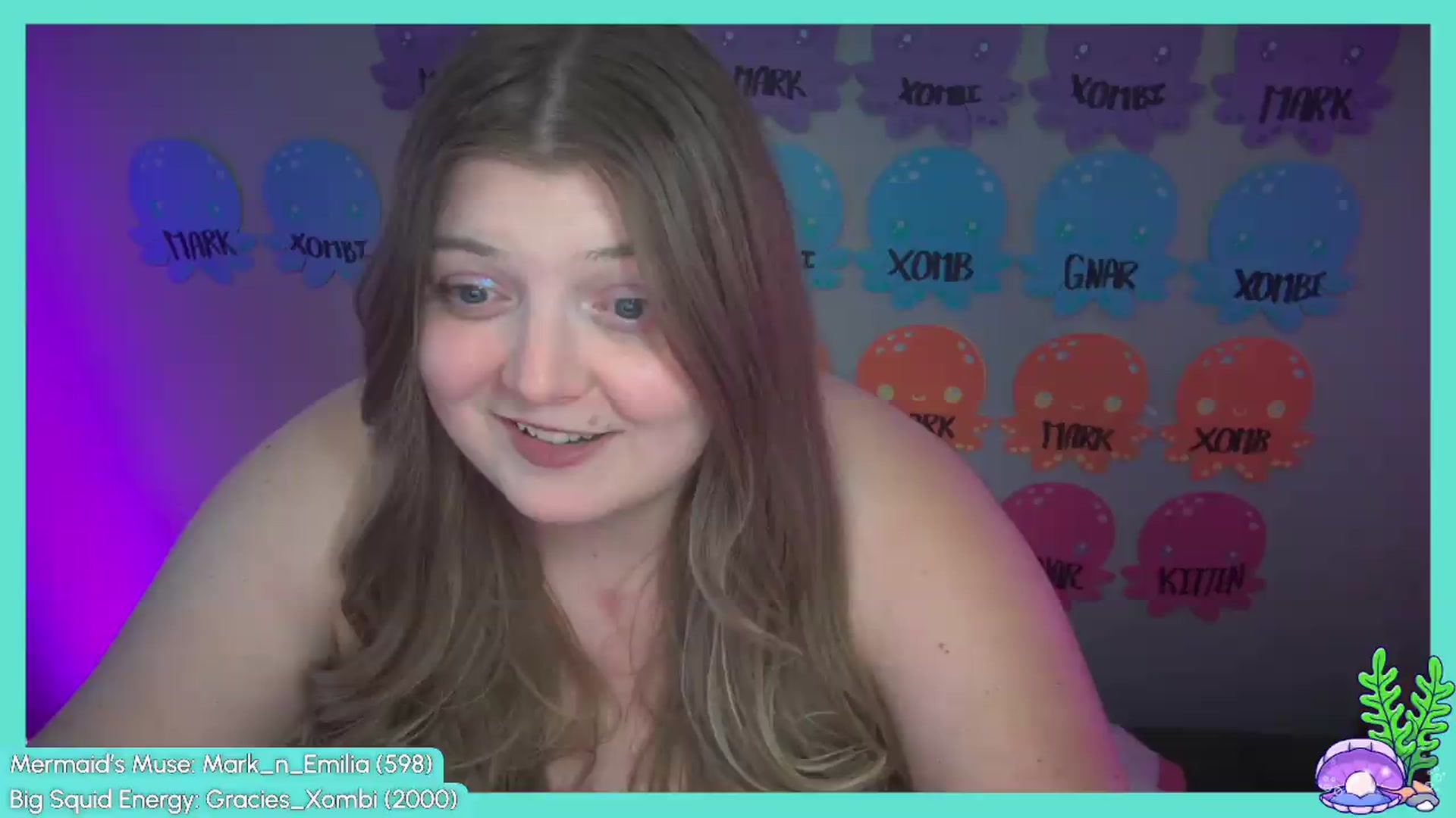 Gallery image thumbnail from Gracie's myfreecams stream on, 07/21/2026, 24:38 image 12 of 20