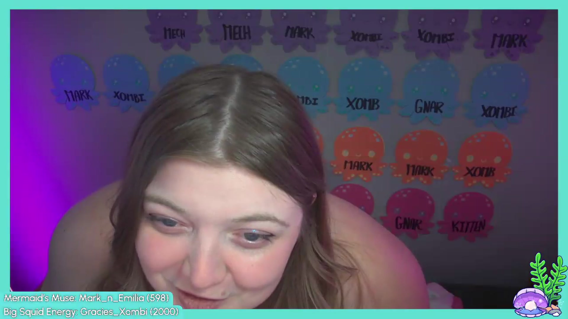 Gallery image thumbnail from Gracie's myfreecams stream on, 07/21/2026, 24:38 image 18 of 20