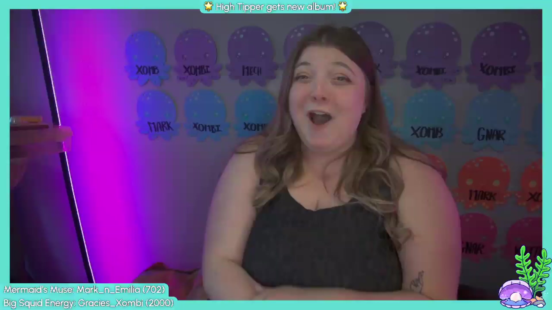 Gallery image thumbnail from Gracie's myfreecams stream on, 07/22/2026, 24:46 image 14 of 20