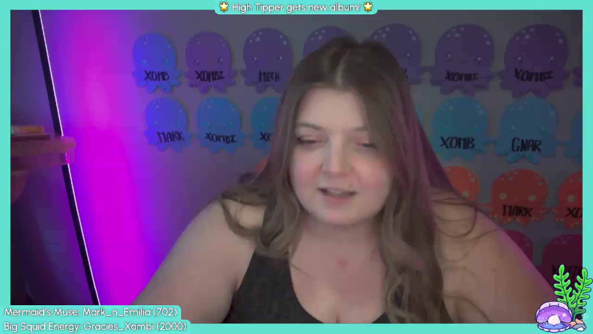 Gallery image thumbnail from Gracie's myfreecams stream on, 07/22/2026, 24:46 image 10 of 20