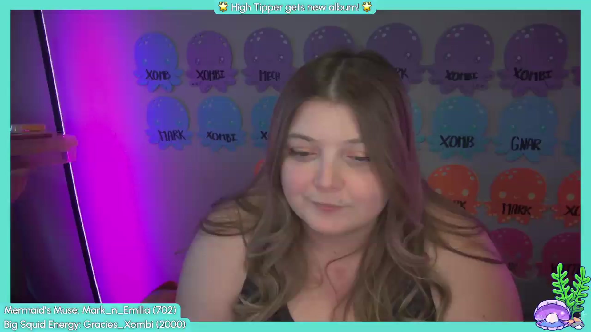 Gallery image thumbnail from Gracie's myfreecams stream on, 07/22/2026, 24:46 image 13 of 20