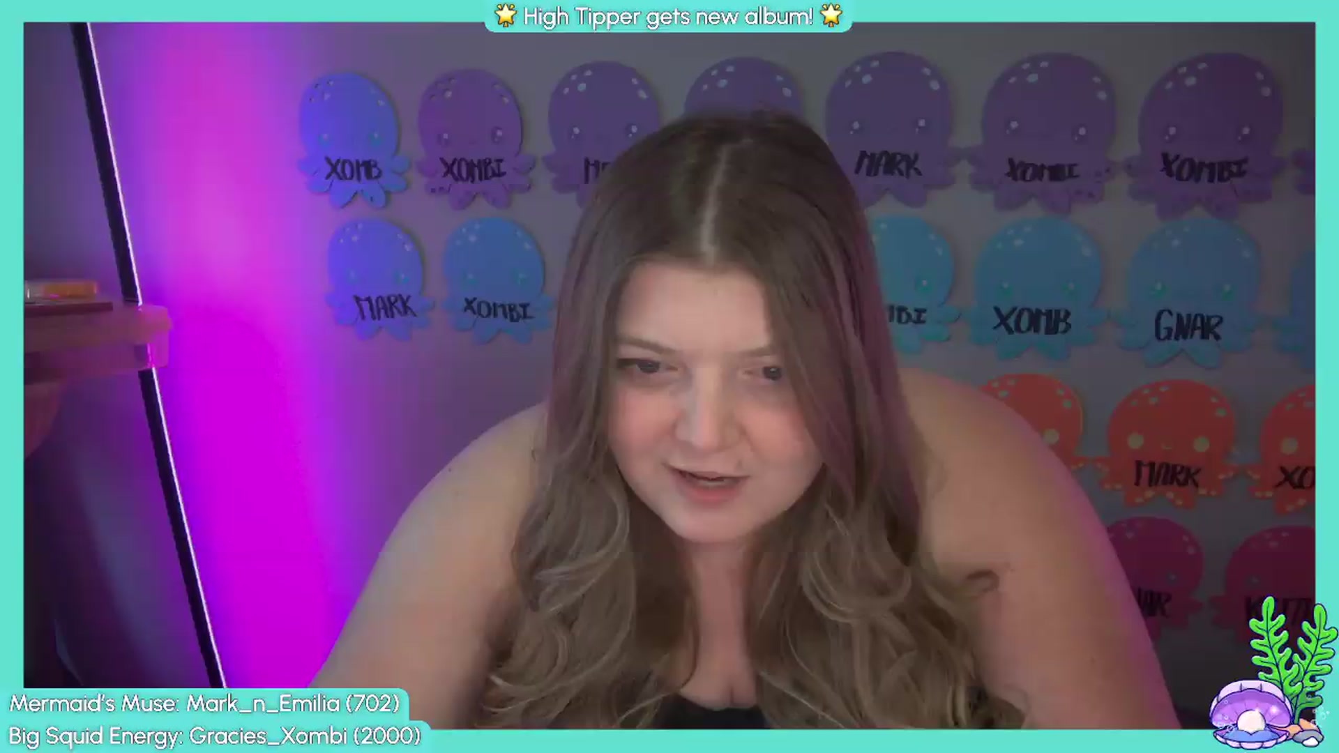Gallery image thumbnail from Gracie's myfreecams stream on, 07/22/2026, 24:46 image 5 of 20