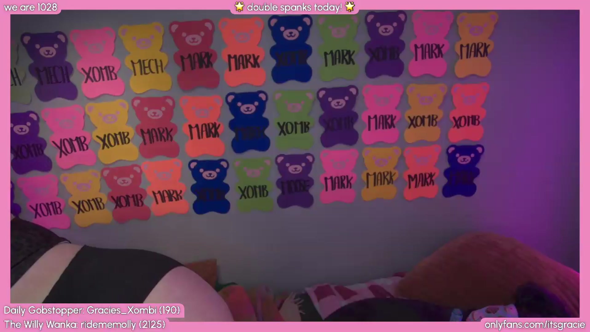Gallery image thumbnail from Gracie's myfreecams stream on, 08/18/2026, 24:50 image 11 of 20