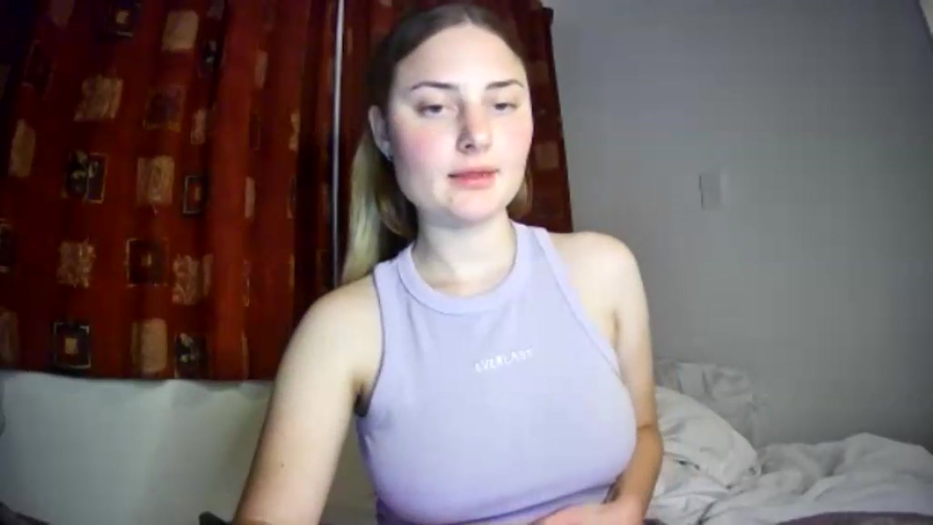 Gallery image thumbnail from Gracieee's myfreecams stream on, 06/15/2026, 10:06 image 15 of 20