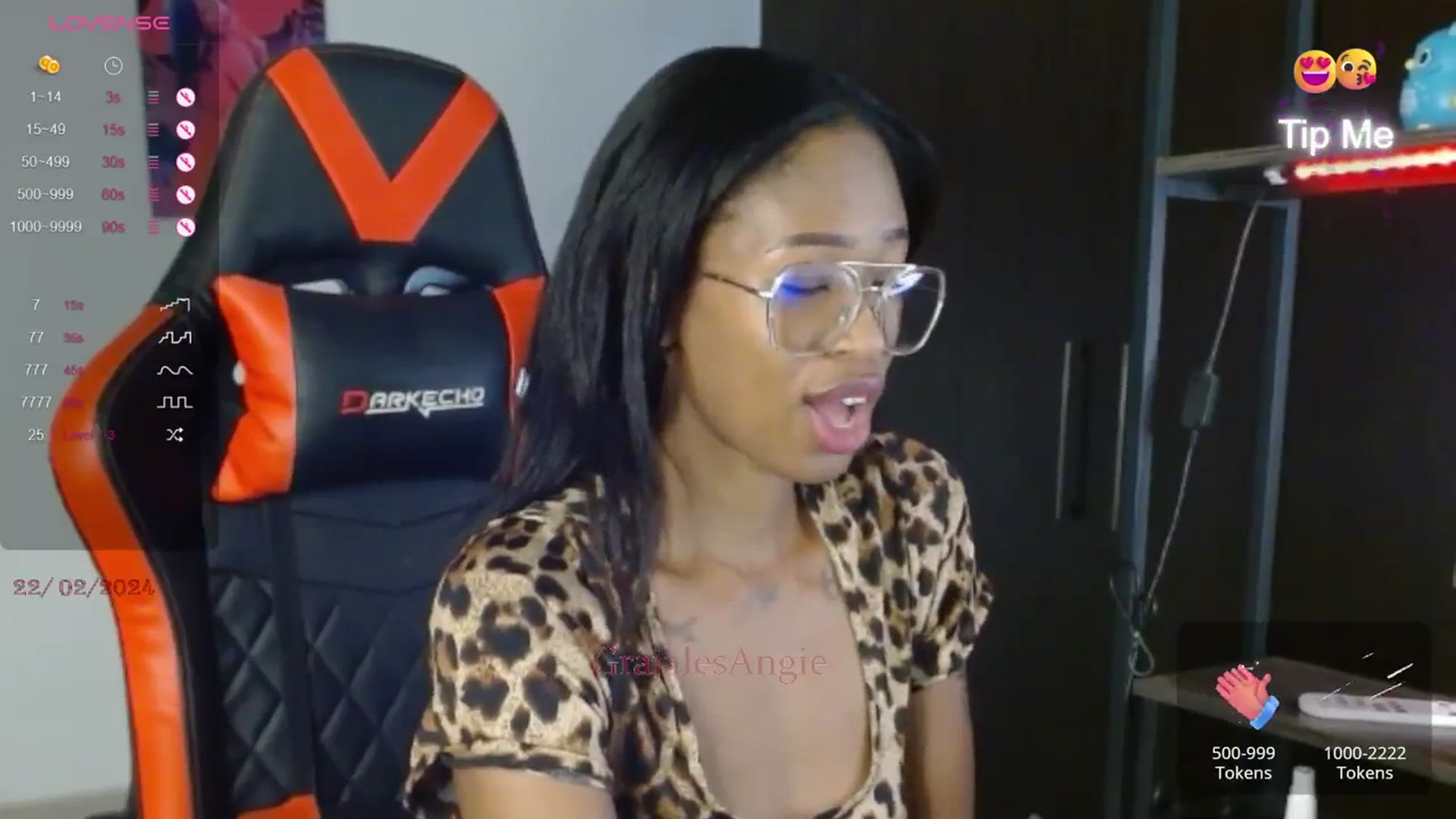 Gallery image thumbnail from GrajalesAngie's myfreecams stream on, 01/22/2024, 12:28 image 2 of 20