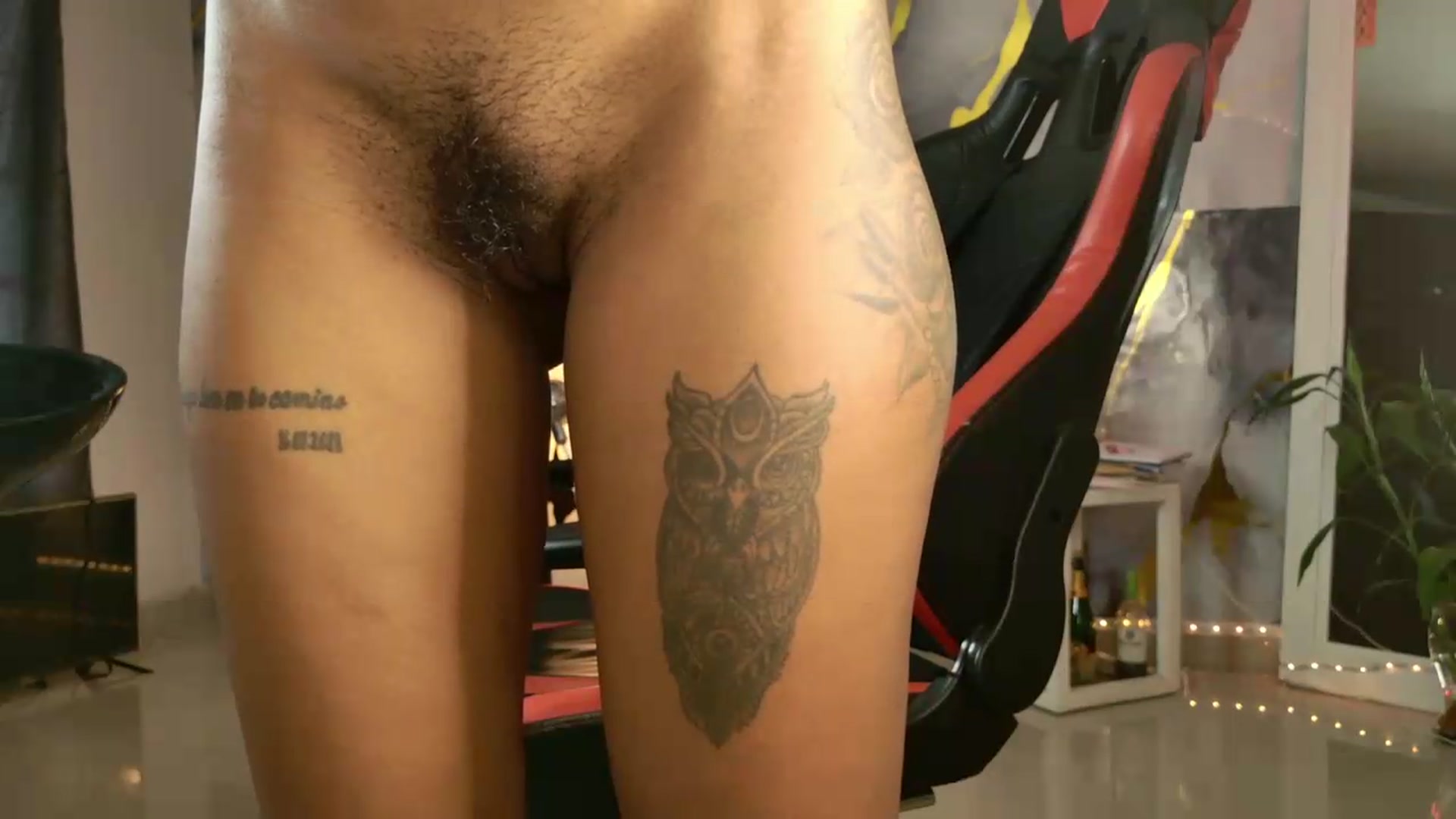 Gallery image thumbnail from GrajalesAngie's myfreecams stream on, 05/28/2026, 18:05 image 17 of 20