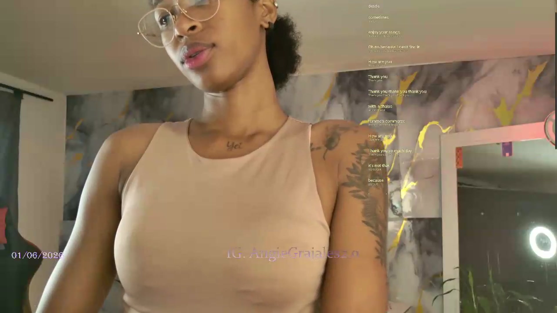 Gallery image thumbnail from GrajalesAngie's myfreecams stream on, 06/01/2026, 14:00 image 6 of 20