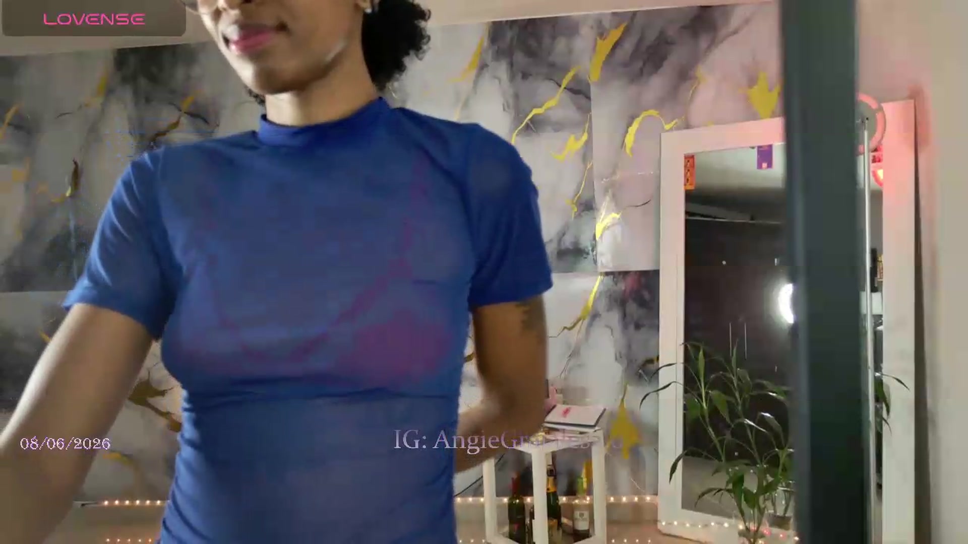 Gallery image thumbnail from GrajalesAngie's myfreecams stream on, 06/08/2026, 18:02 image 15 of 20