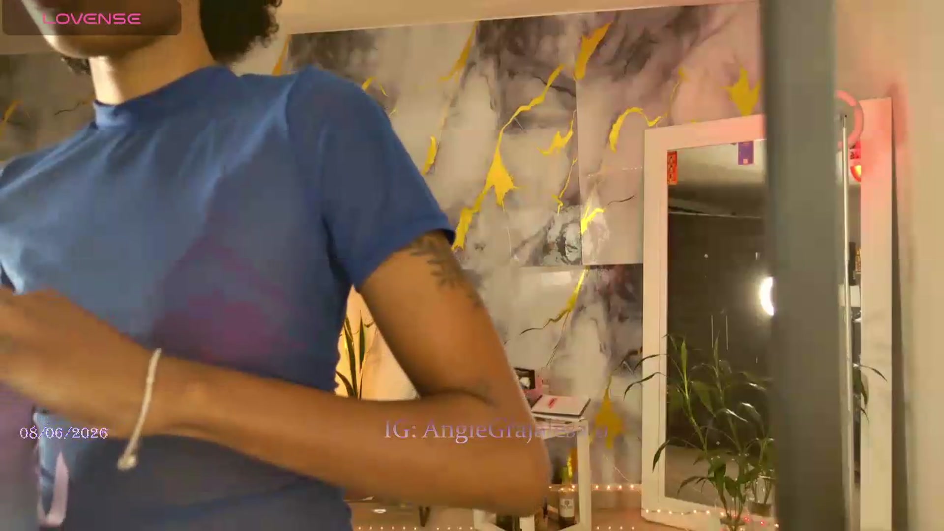 Gallery image thumbnail from GrajalesAngie's myfreecams stream on, 06/08/2026, 18:02 image 18 of 20