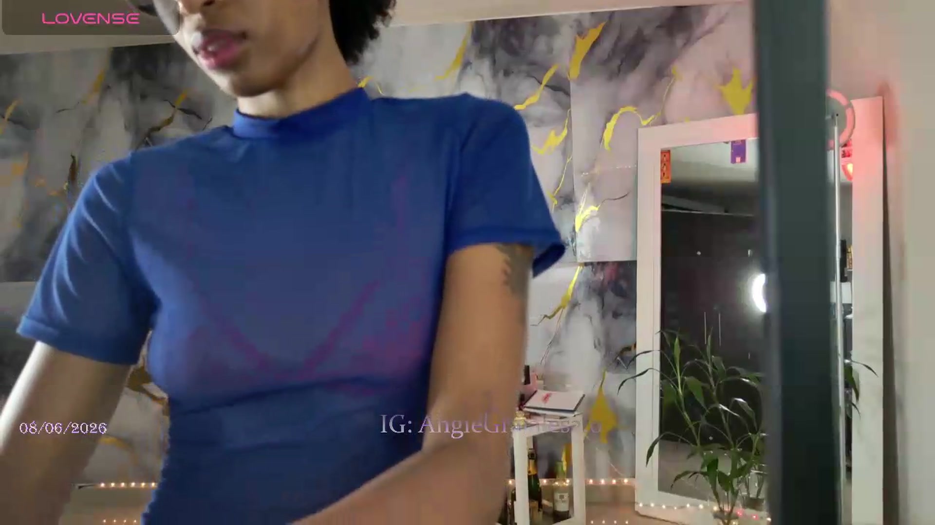 Gallery image thumbnail from GrajalesAngie's myfreecams stream on, 06/08/2026, 18:02 image 9 of 20