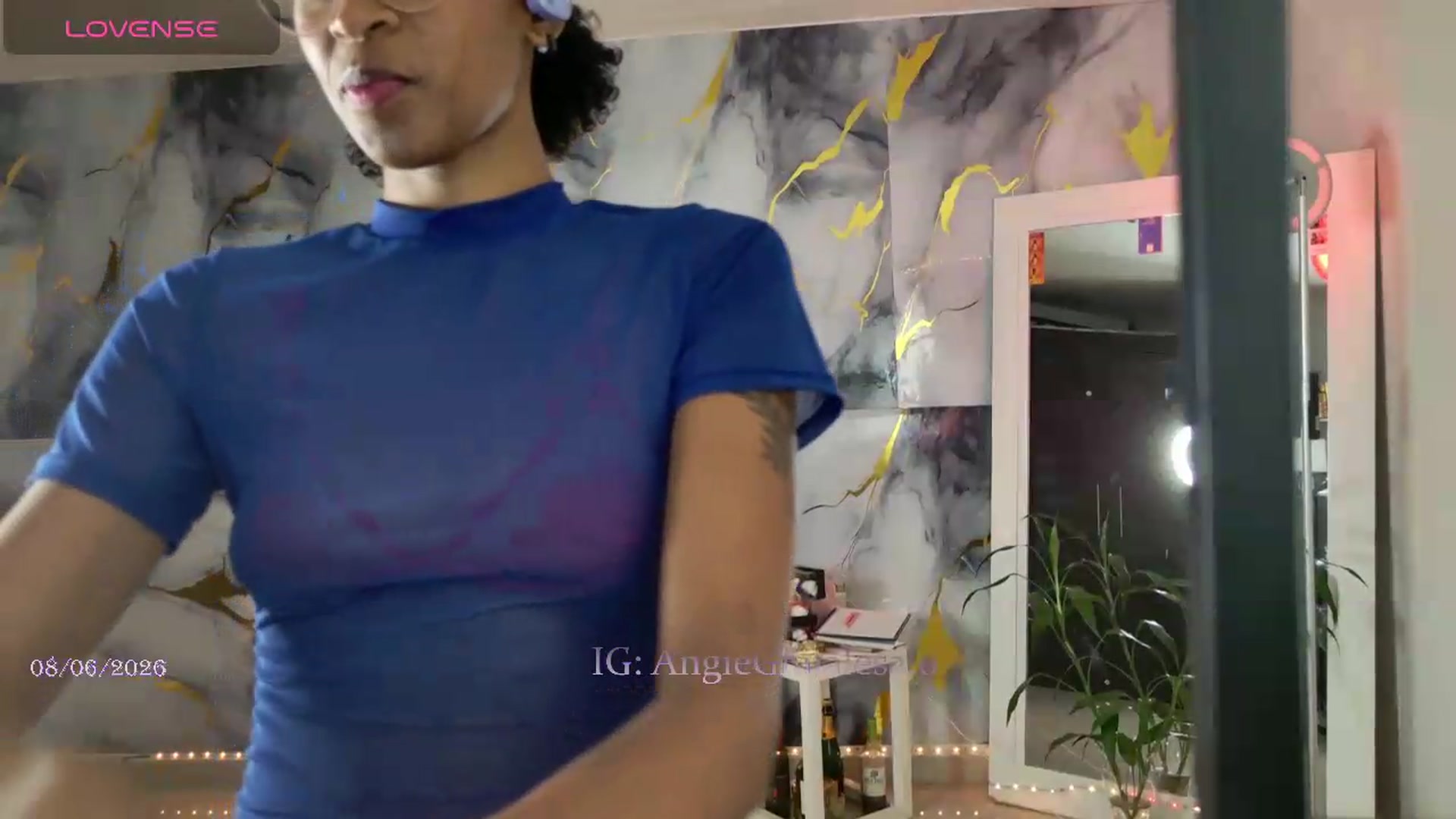 Gallery image thumbnail from GrajalesAngie's myfreecams stream on, 06/08/2026, 18:02 image 7 of 20