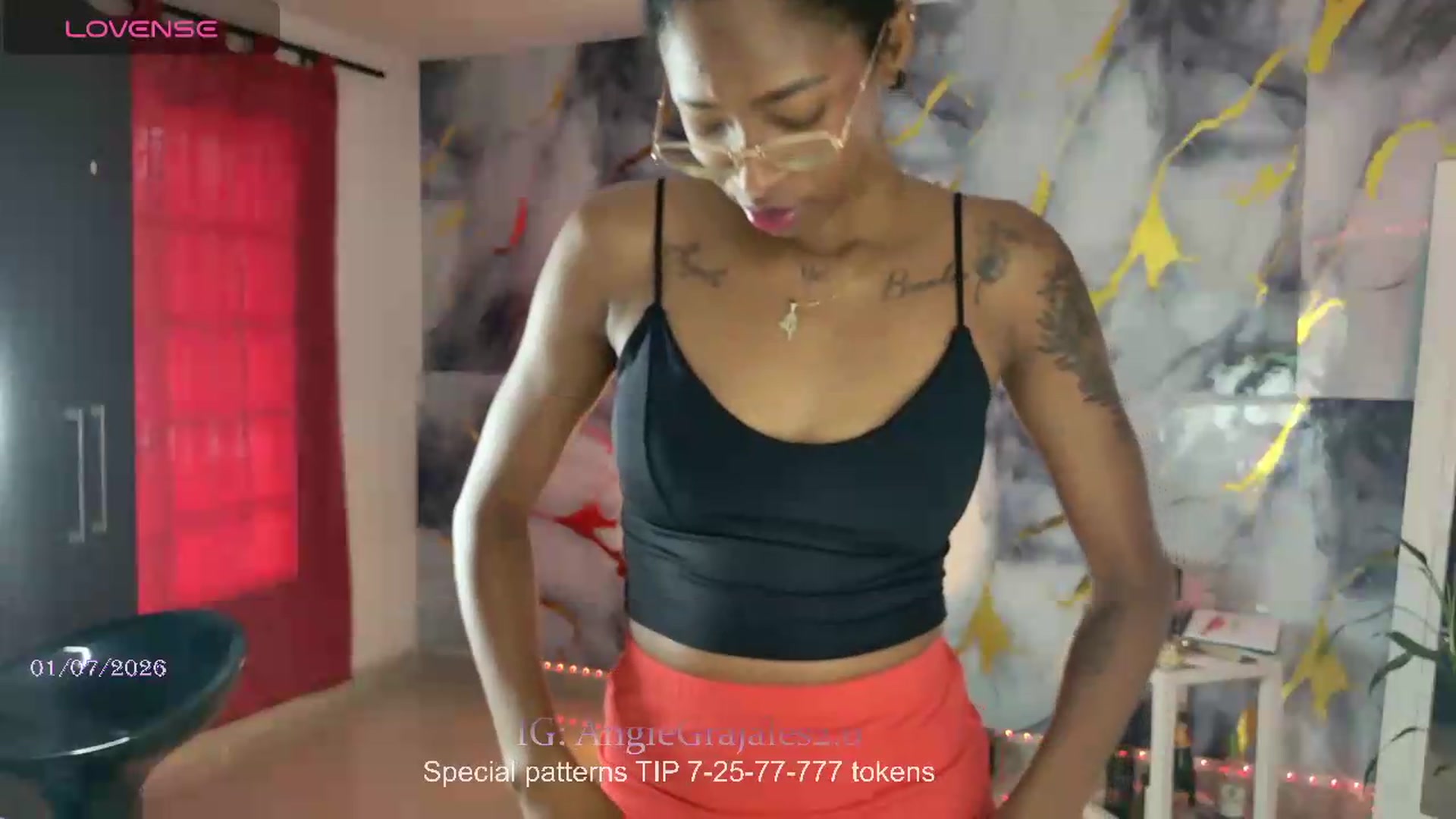 Gallery image thumbnail from GrajalesAngie's myfreecams stream on, 07/01/2026, 15:23 image 19 of 20