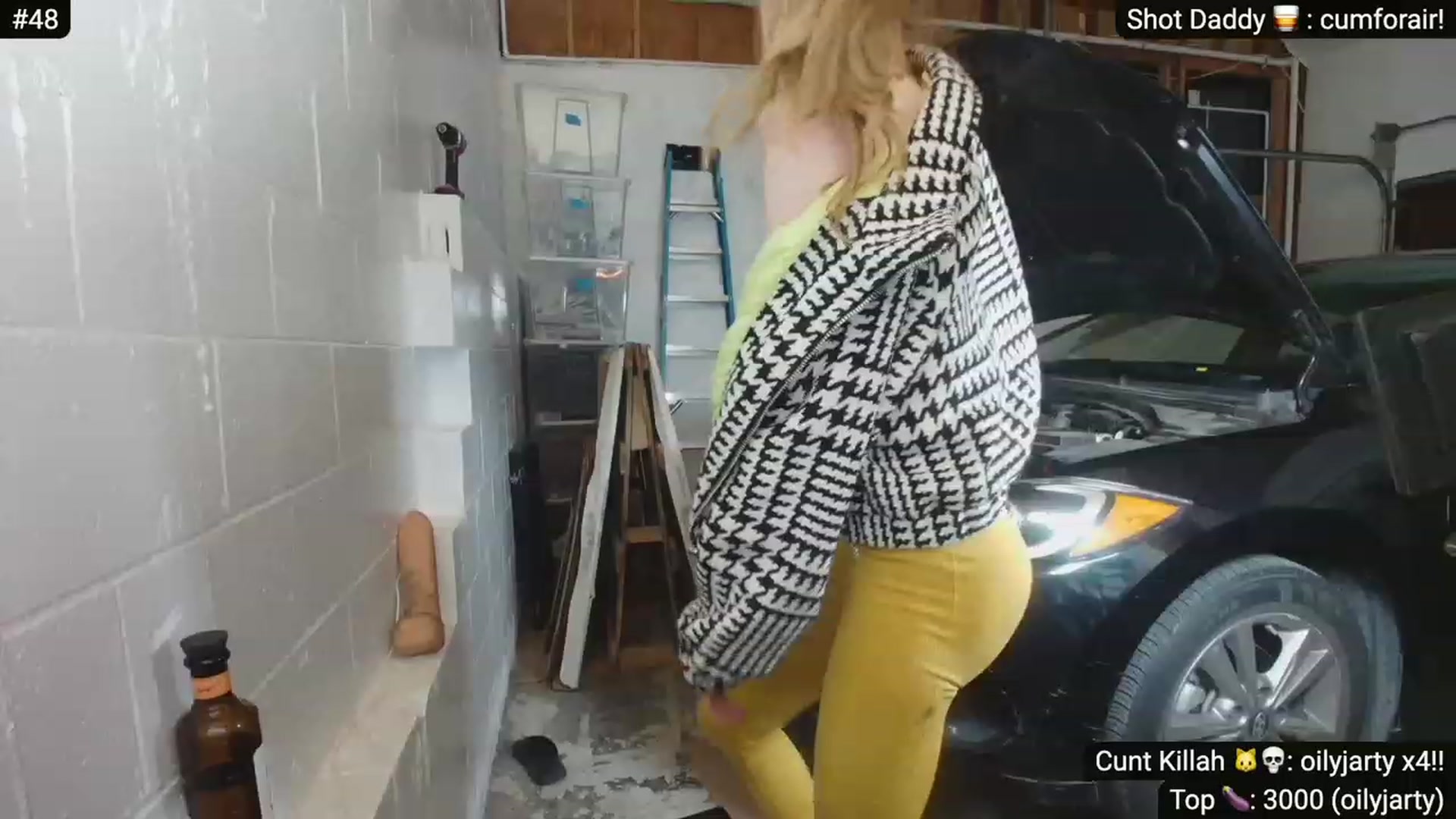 Gallery image thumbnail from GreaseMonkkey's myfreecams stream on, 04/02/2023, 09:13 image 4 of 20