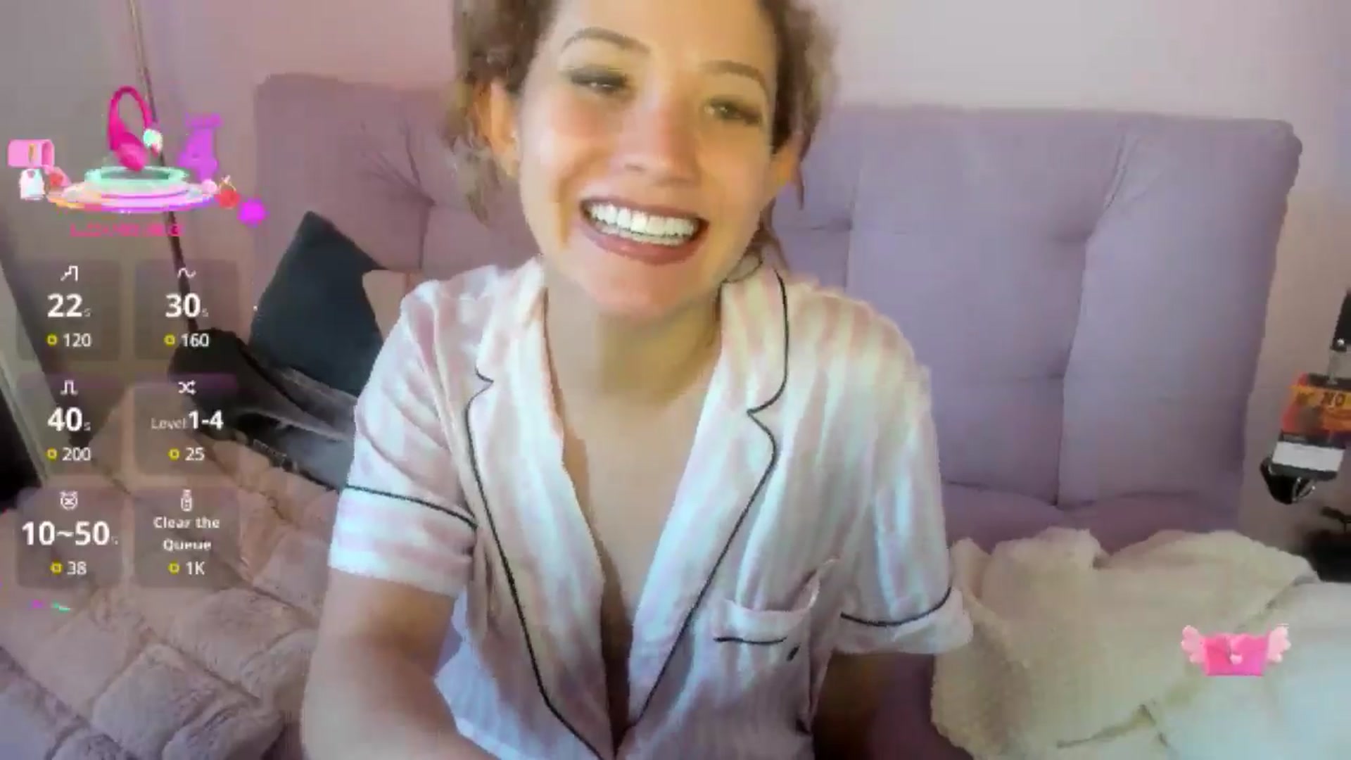 Gallery image thumbnail from Greeicywells's myfreecams stream on, 06/15/2025, 14:21 image 12 of 20