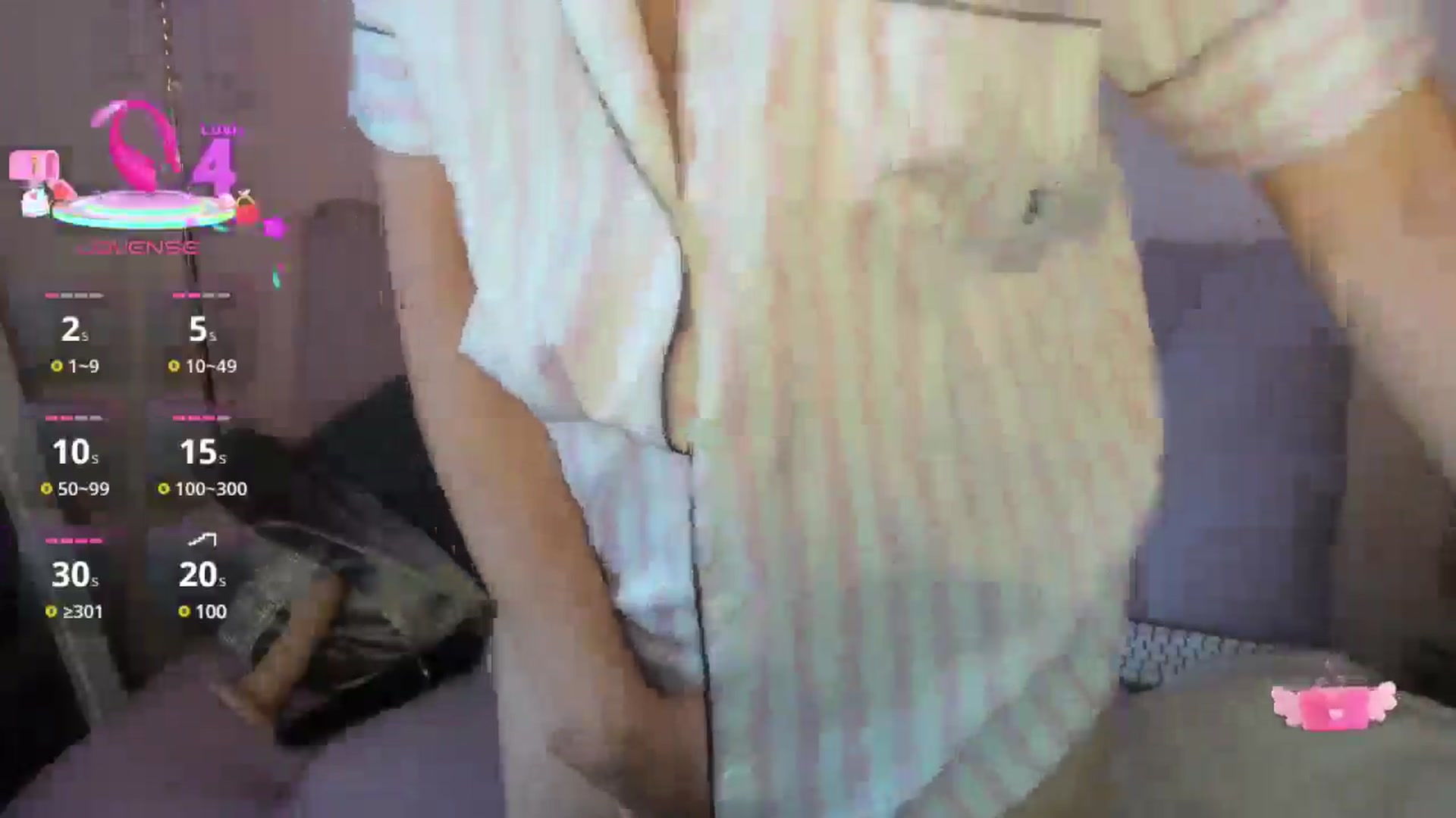 Gallery image thumbnail from Greeicywells's myfreecams stream on, 06/15/2025, 15:47 image 6 of 20