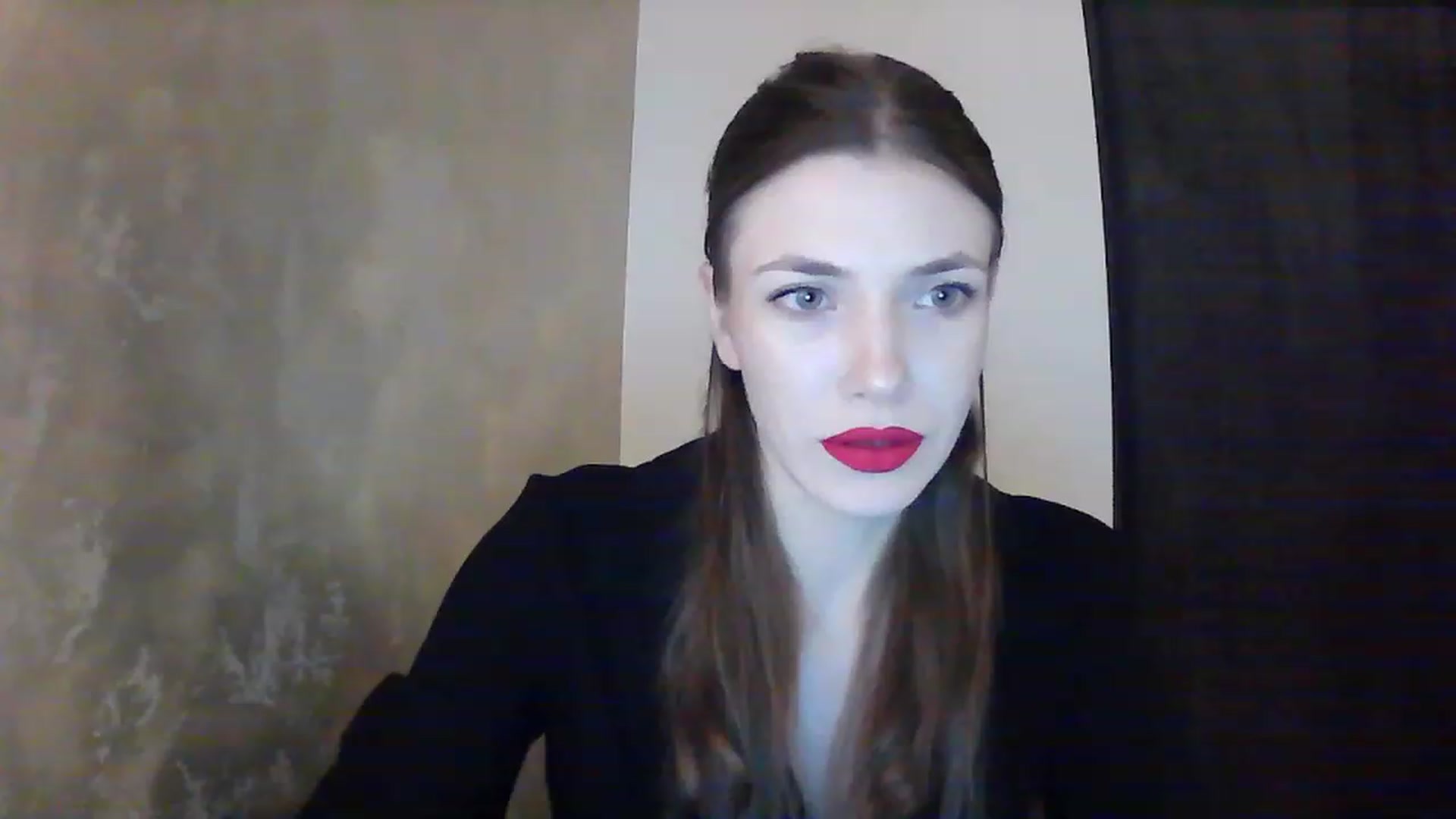 Gallery image thumbnail from GreenKittyy's myfreecams stream on, 12/02/2022, 24:03 image 1 of 20