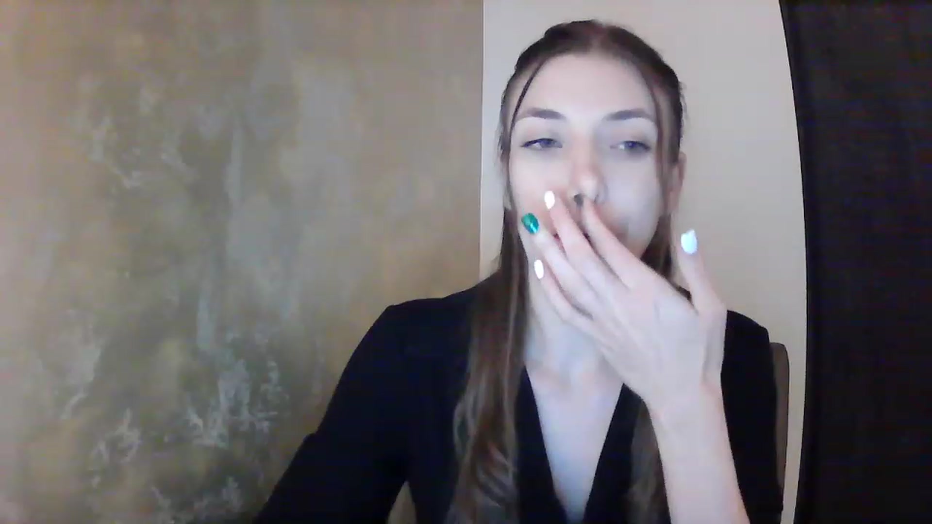 Gallery image thumbnail from GreenKittyy's myfreecams stream on, 12/02/2022, 01:30 image 3 of 20