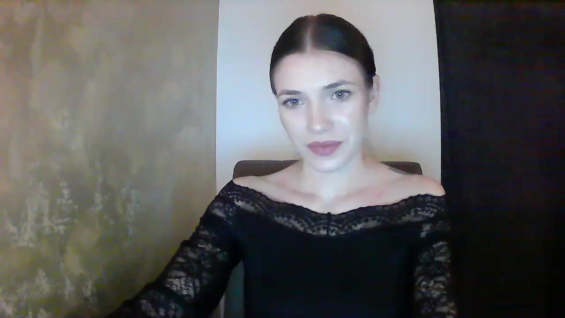 Gallery image thumbnail from GreenKittyy's myfreecams stream on, 12/03/2022, 01:25 image 13 of 20