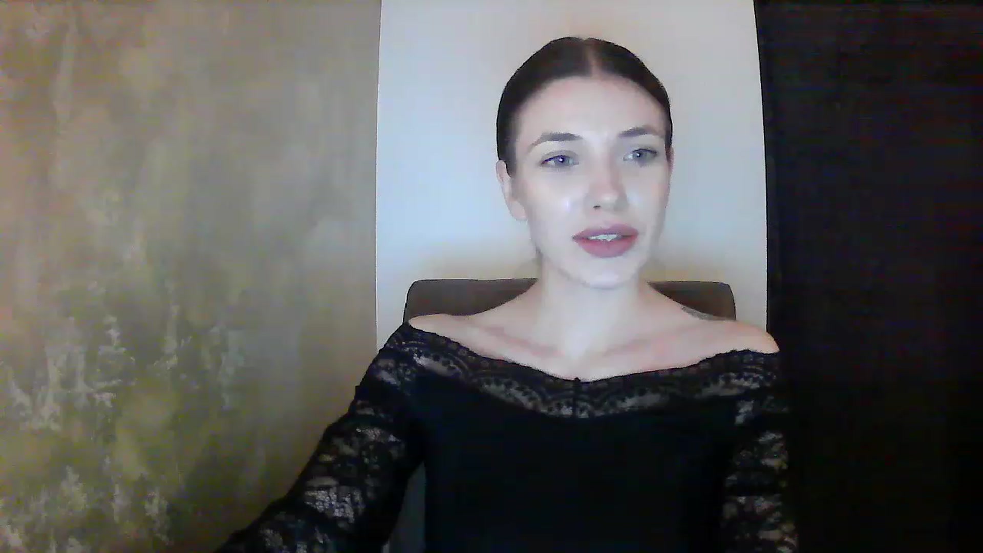 Gallery image thumbnail from GreenKittyy's myfreecams stream on, 12/03/2022, 01:25 image 14 of 20