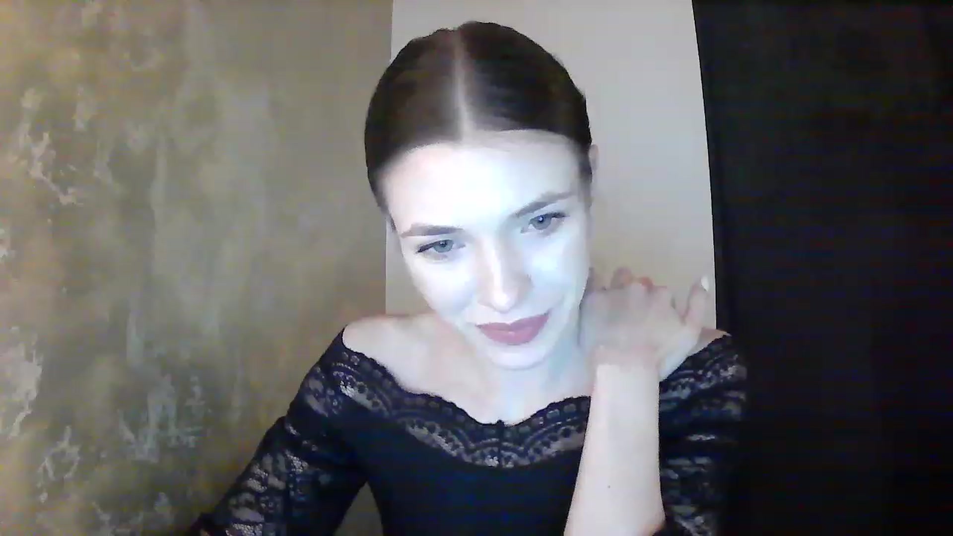 Gallery image thumbnail from GreenKittyy's myfreecams stream on, 12/03/2022, 01:25 image 8 of 20