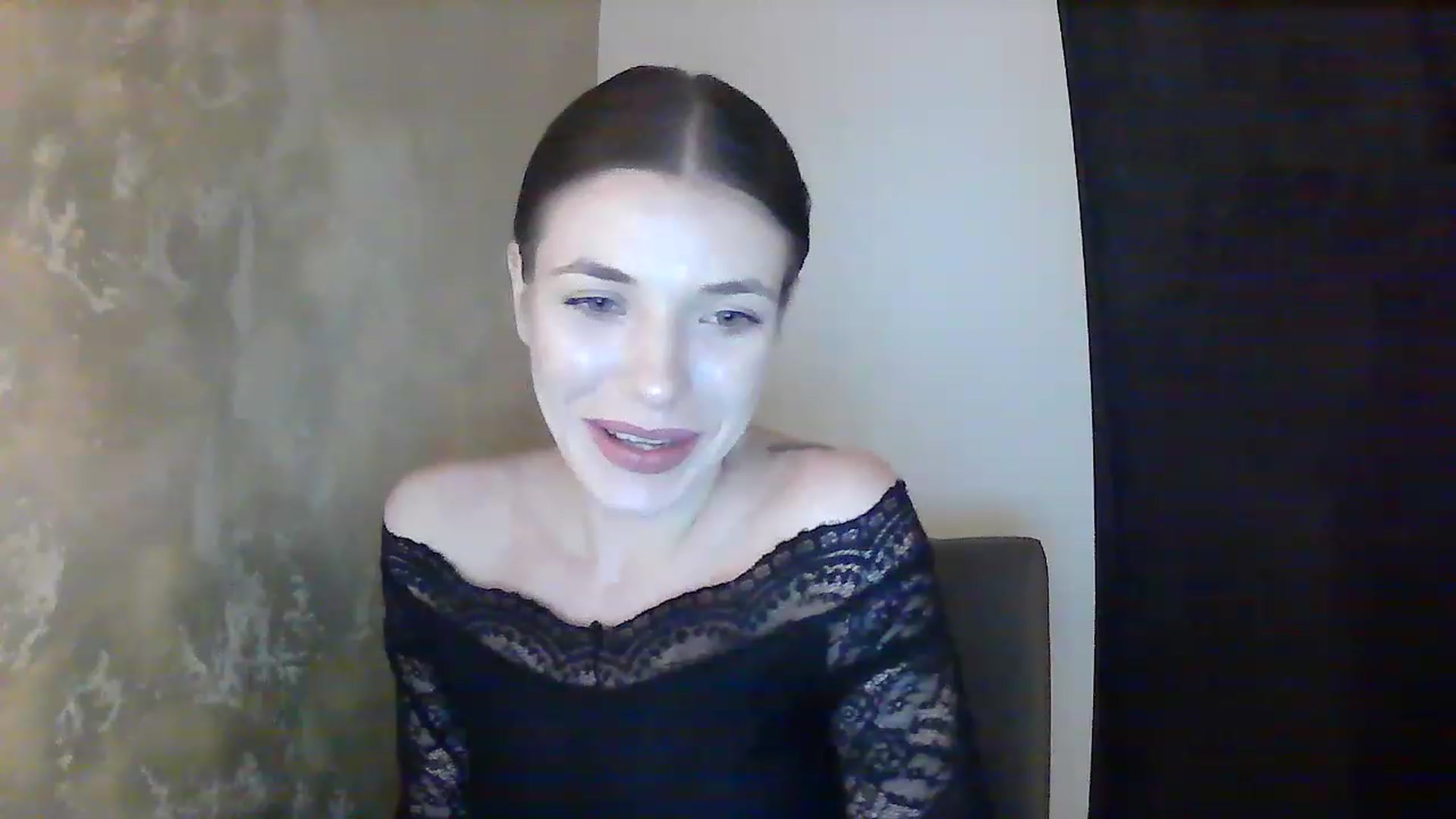 Gallery image thumbnail from GreenKittyy's myfreecams stream on, 12/03/2022, 01:25 image 7 of 20