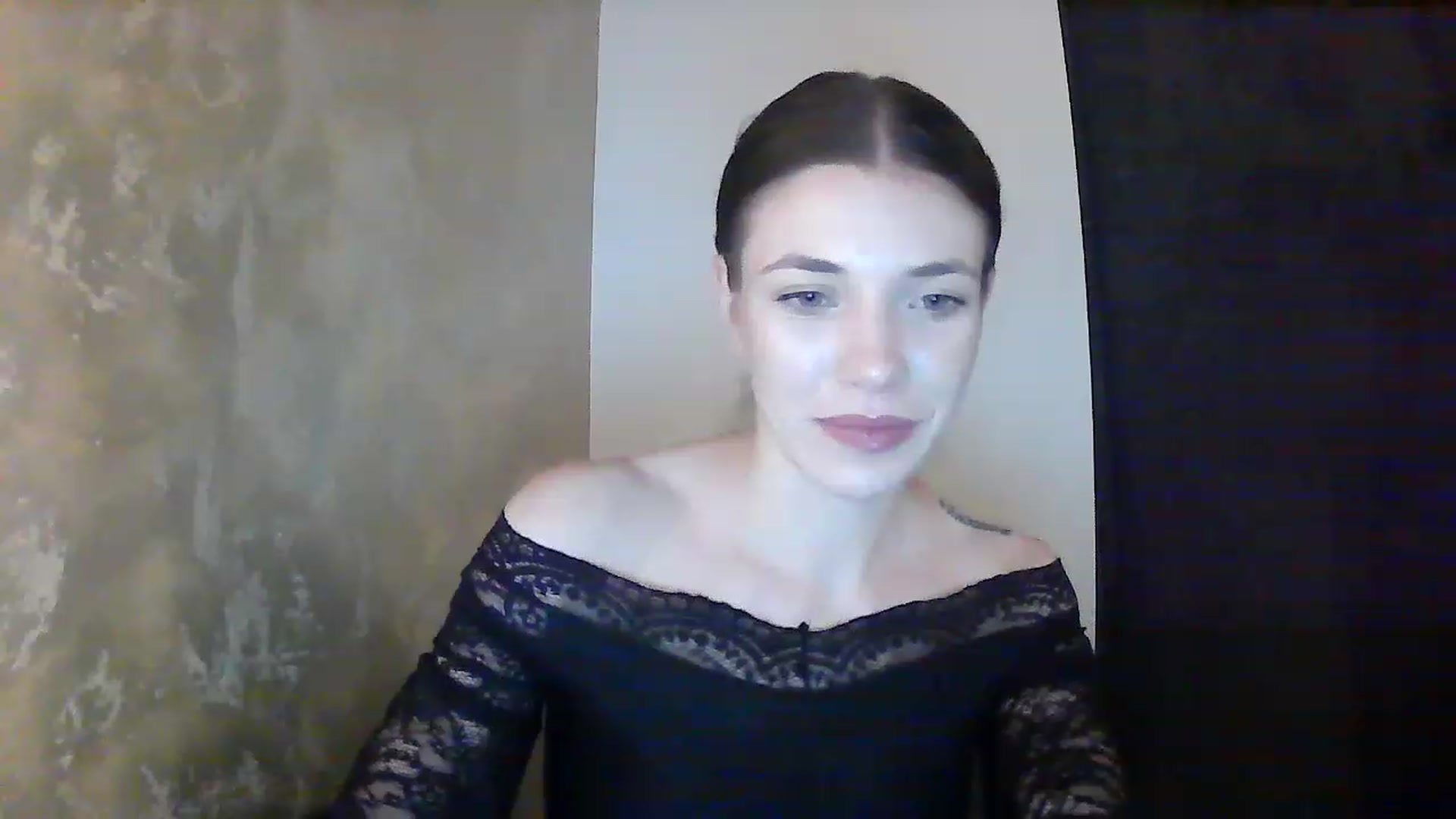 Gallery image thumbnail from GreenKittyy's myfreecams stream on, 12/03/2022, 01:25 image 7 of 20