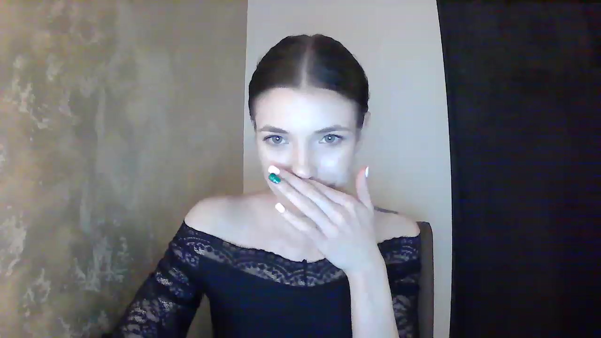 Gallery image thumbnail from GreenKittyy's myfreecams stream on, 12/03/2022, 01:25 image 8 of 20