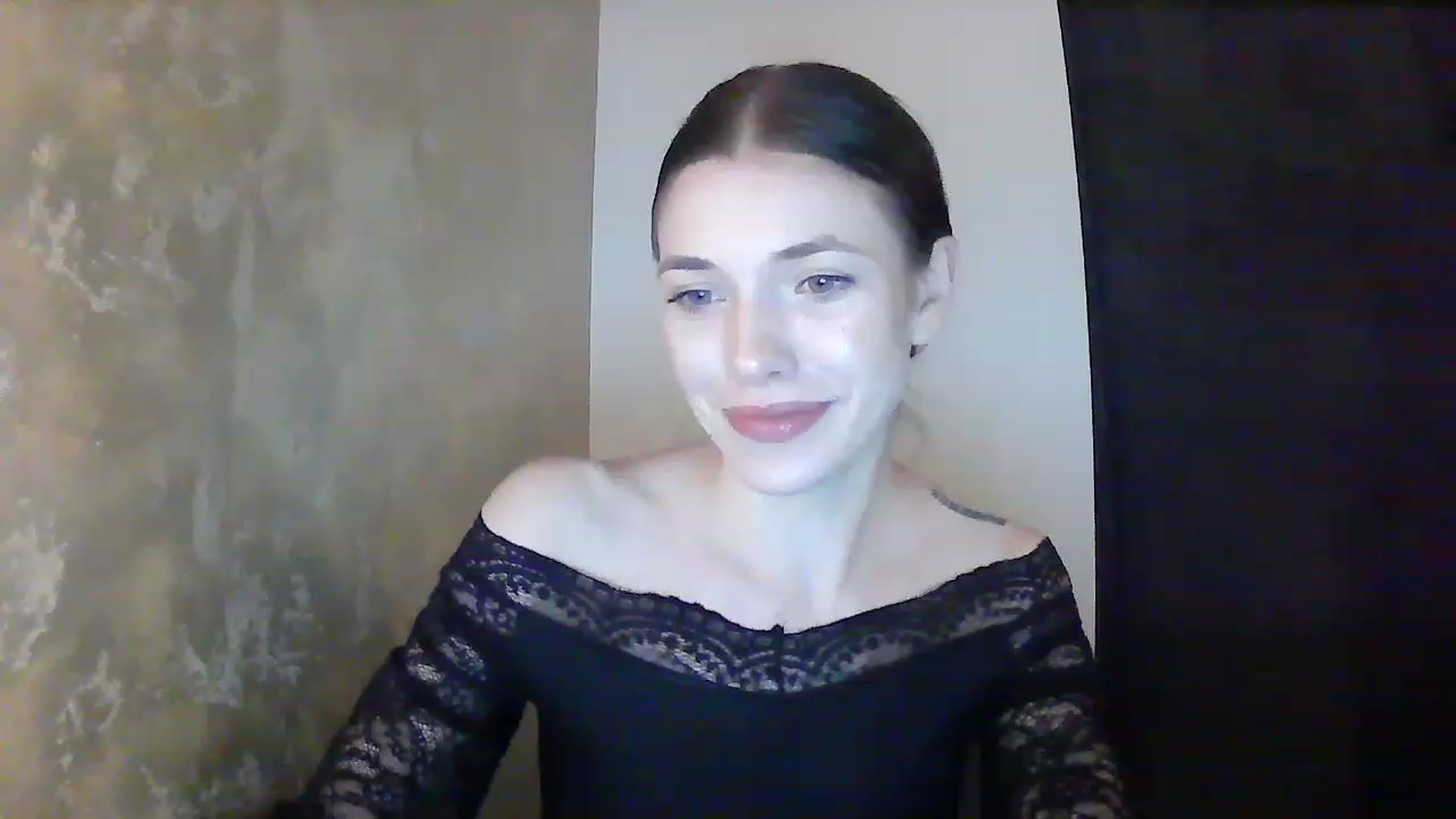 Gallery image thumbnail from GreenKittyy's myfreecams stream on, 12/03/2022, 01:25 image 9 of 20