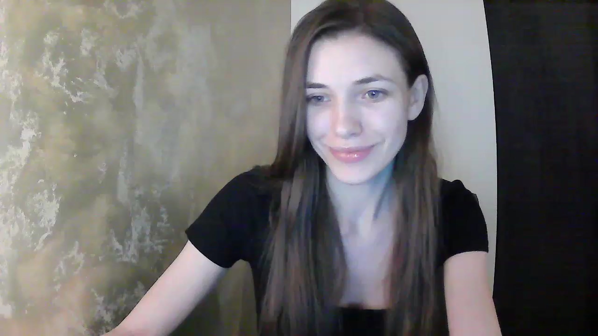 Gallery image thumbnail from GreenKittyy's myfreecams stream on, 12/04/2022, 24:45 image 19 of 20