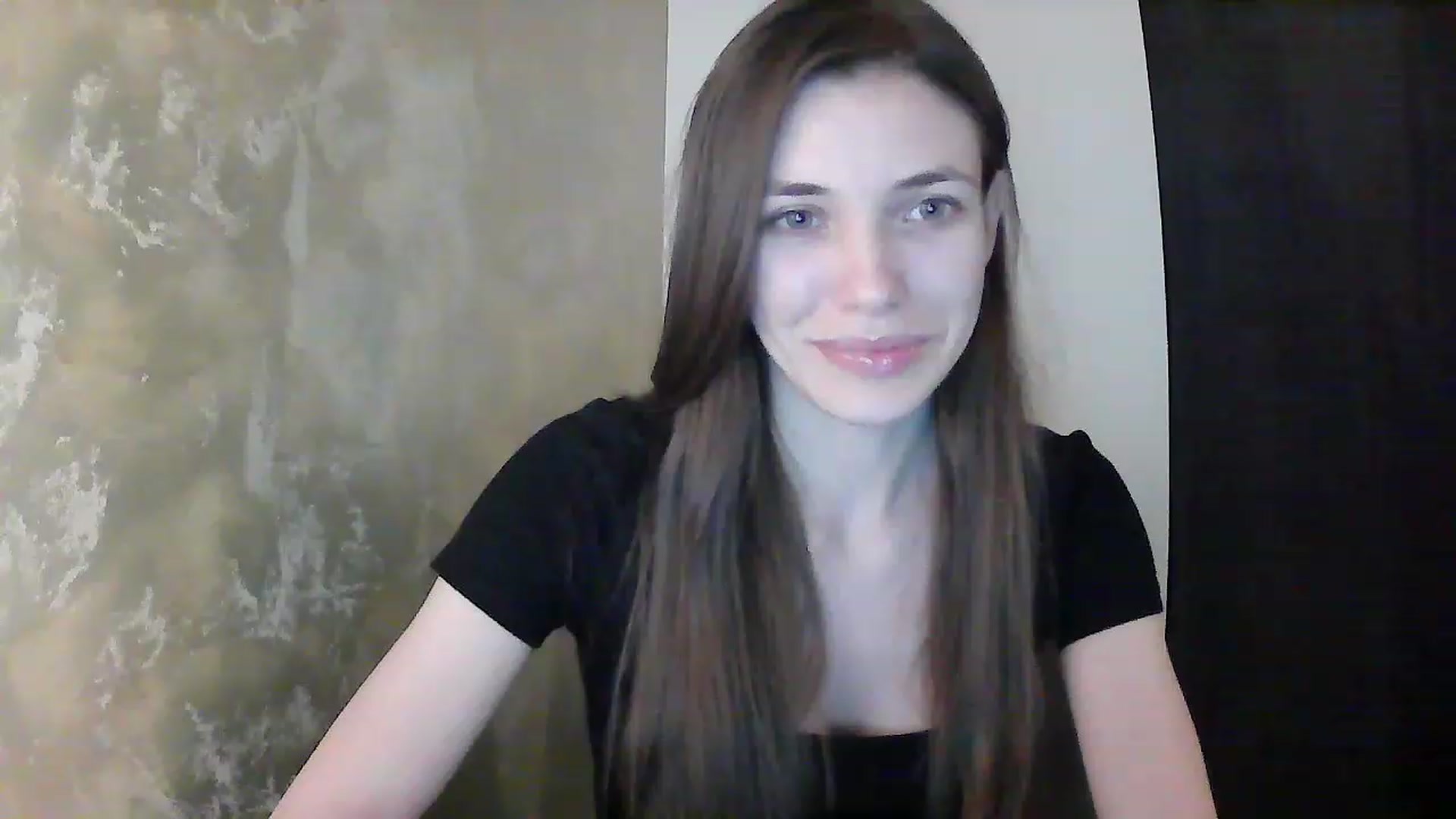 Gallery image thumbnail from GreenKittyy's myfreecams stream on, 12/04/2022, 24:45 image 12 of 20
