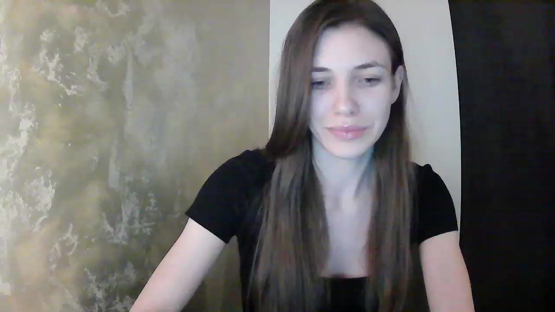 Gallery image thumbnail from GreenKittyy's myfreecams stream on, 12/04/2022, 24:45 image 16 of 20