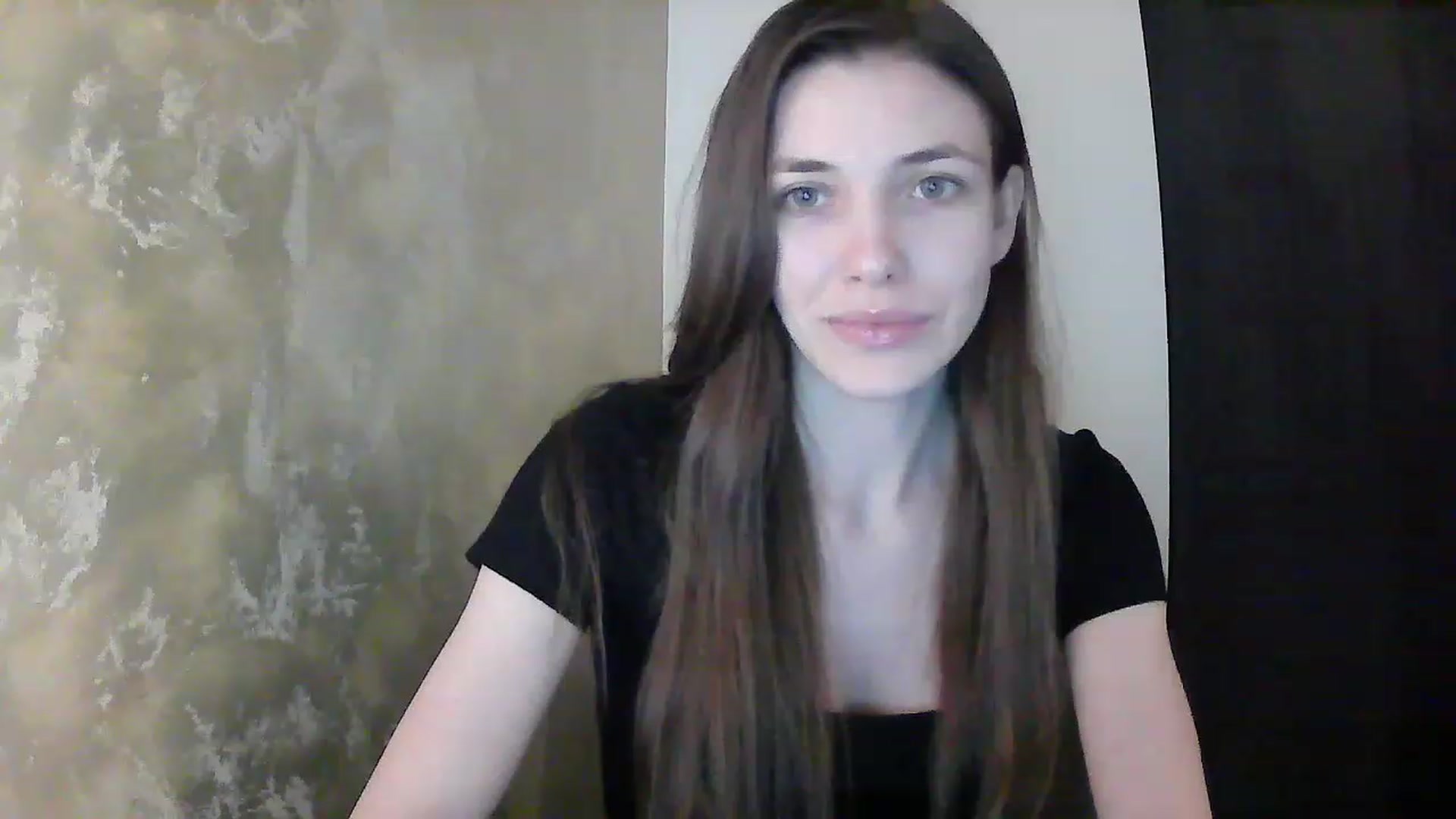 Gallery image thumbnail from GreenKittyy's myfreecams stream on, 12/04/2022, 24:45 image 6 of 20
