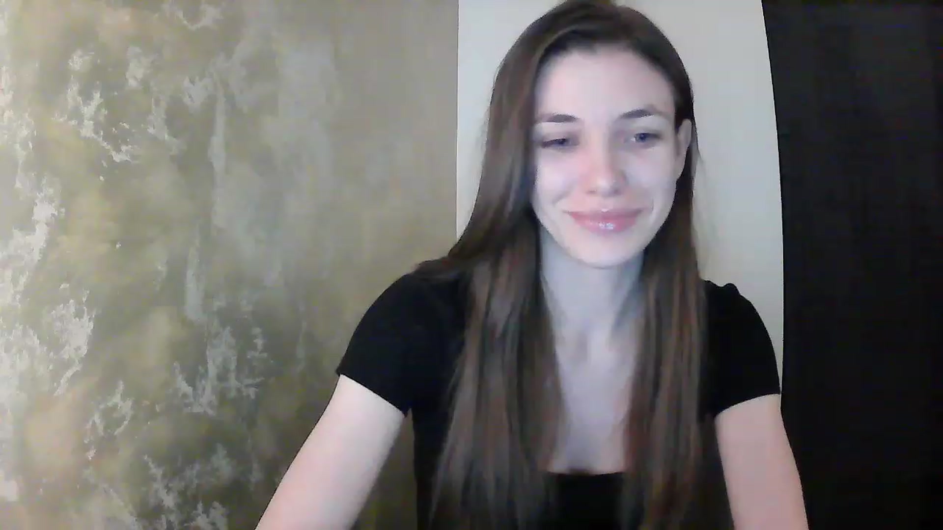 Gallery image thumbnail from GreenKittyy's myfreecams stream on, 12/04/2022, 24:45 image 17 of 20